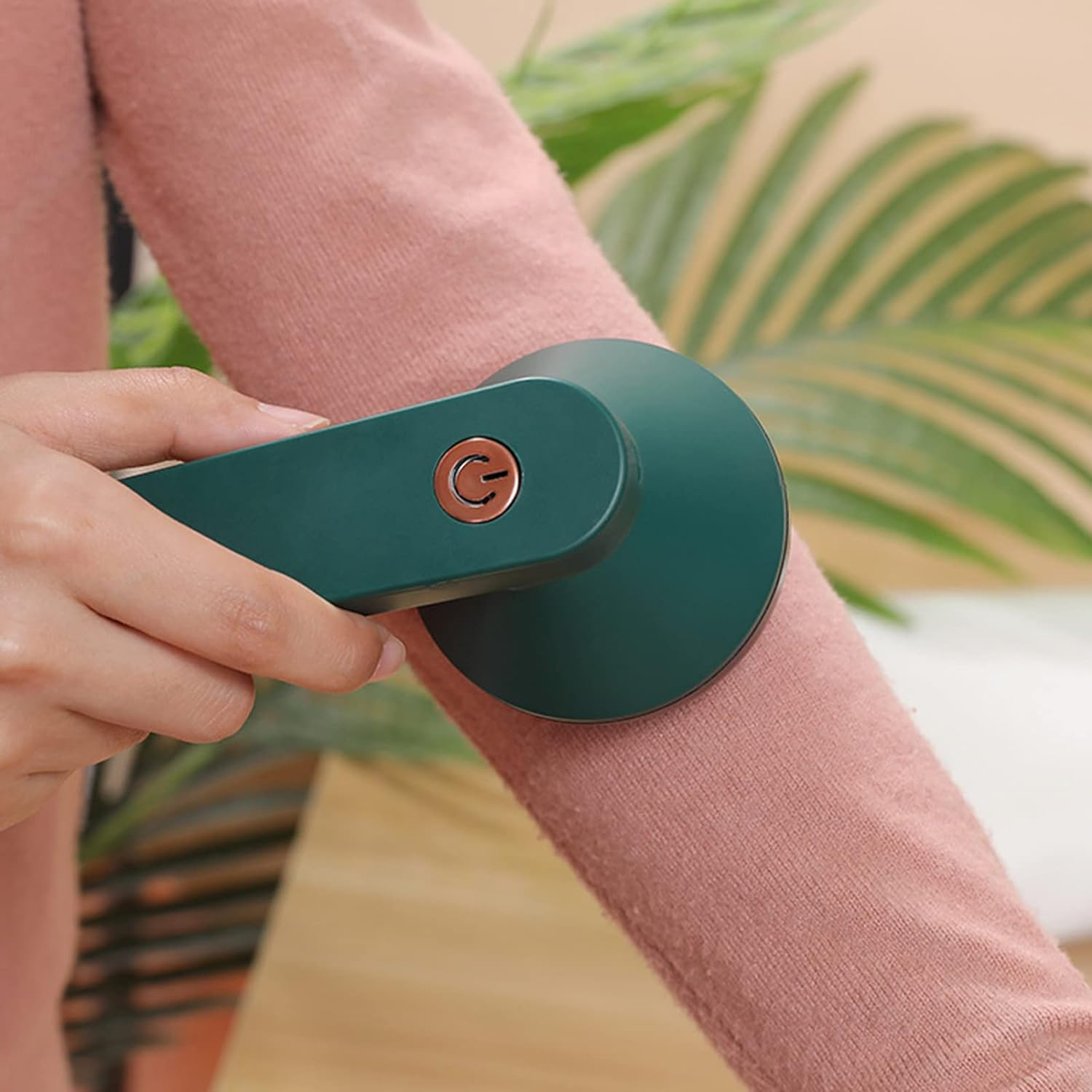 40 off on Lintly Rechargeable Lint Remover OneDayOnly