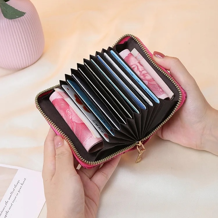 60% off on Posh Faux Crocodile Zip Card Holder | OneDayOnly