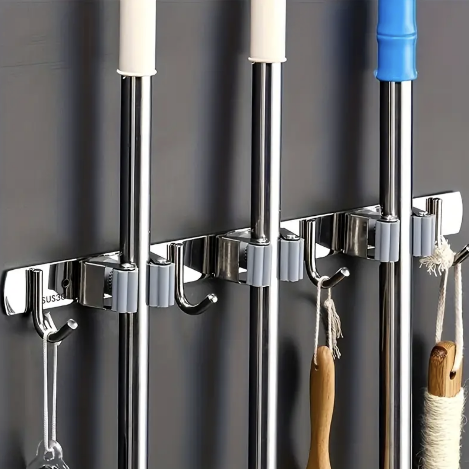 Accessories not included