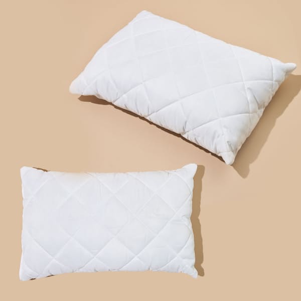 2x Chip Latex or Ball Fibre Pillows