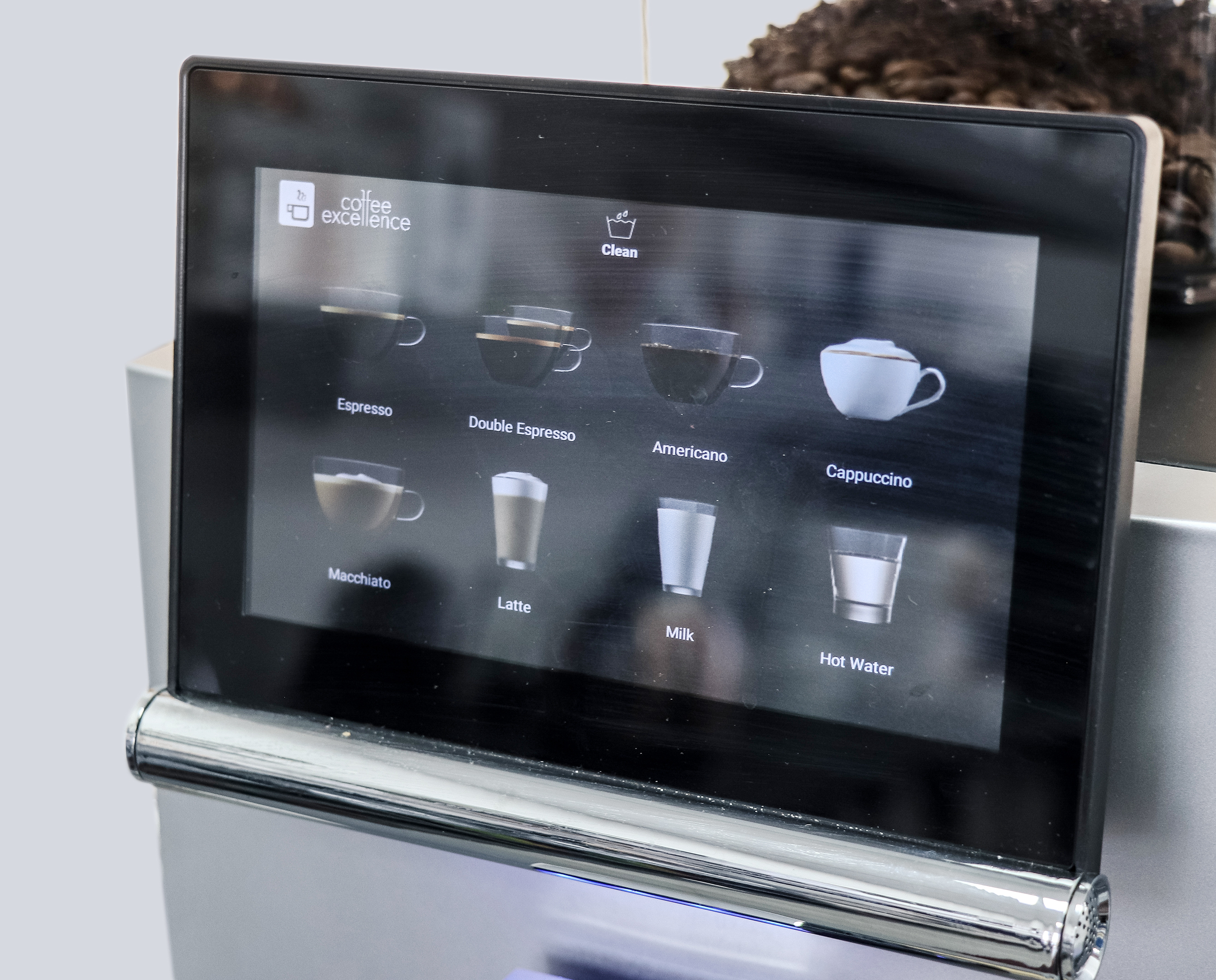 R8,400 off on Cesa Q2 Coffee Machine | OneDayOnly