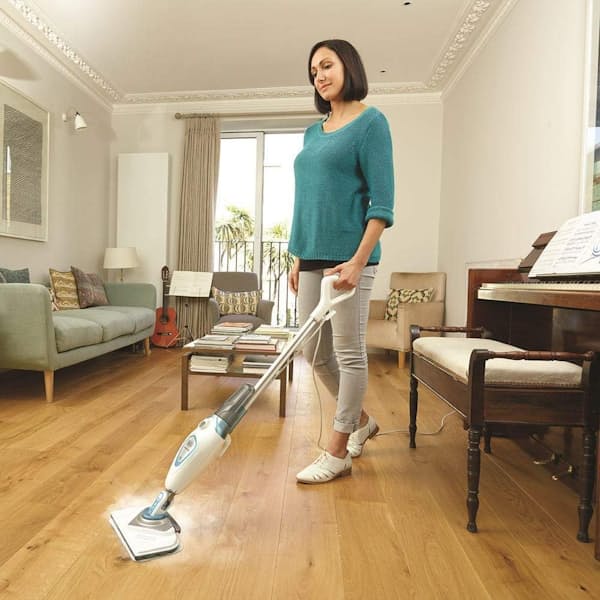 1600W SteamMop with Delta Pads