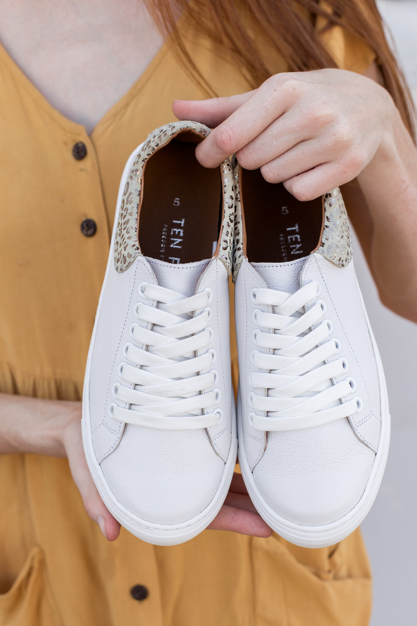White & Gold Leopard