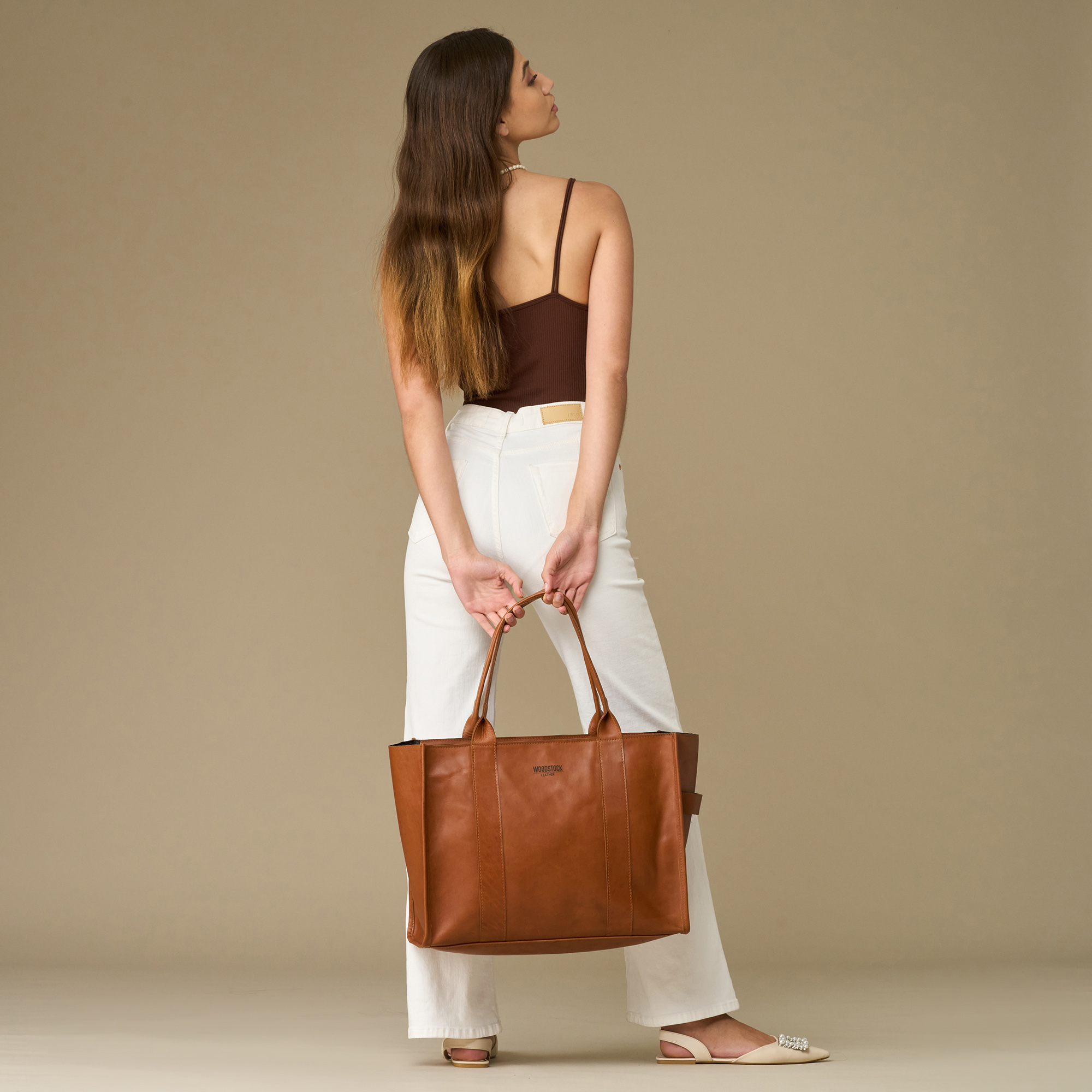 34% off on Genuine Leather Structured Mia Bag | OneDayOnly