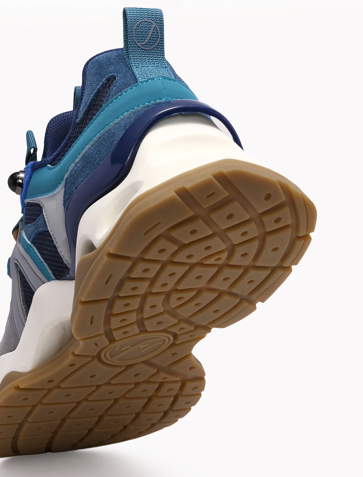 72% off on Javi Unisex Lifestyle Sneakers | OneDayOnly