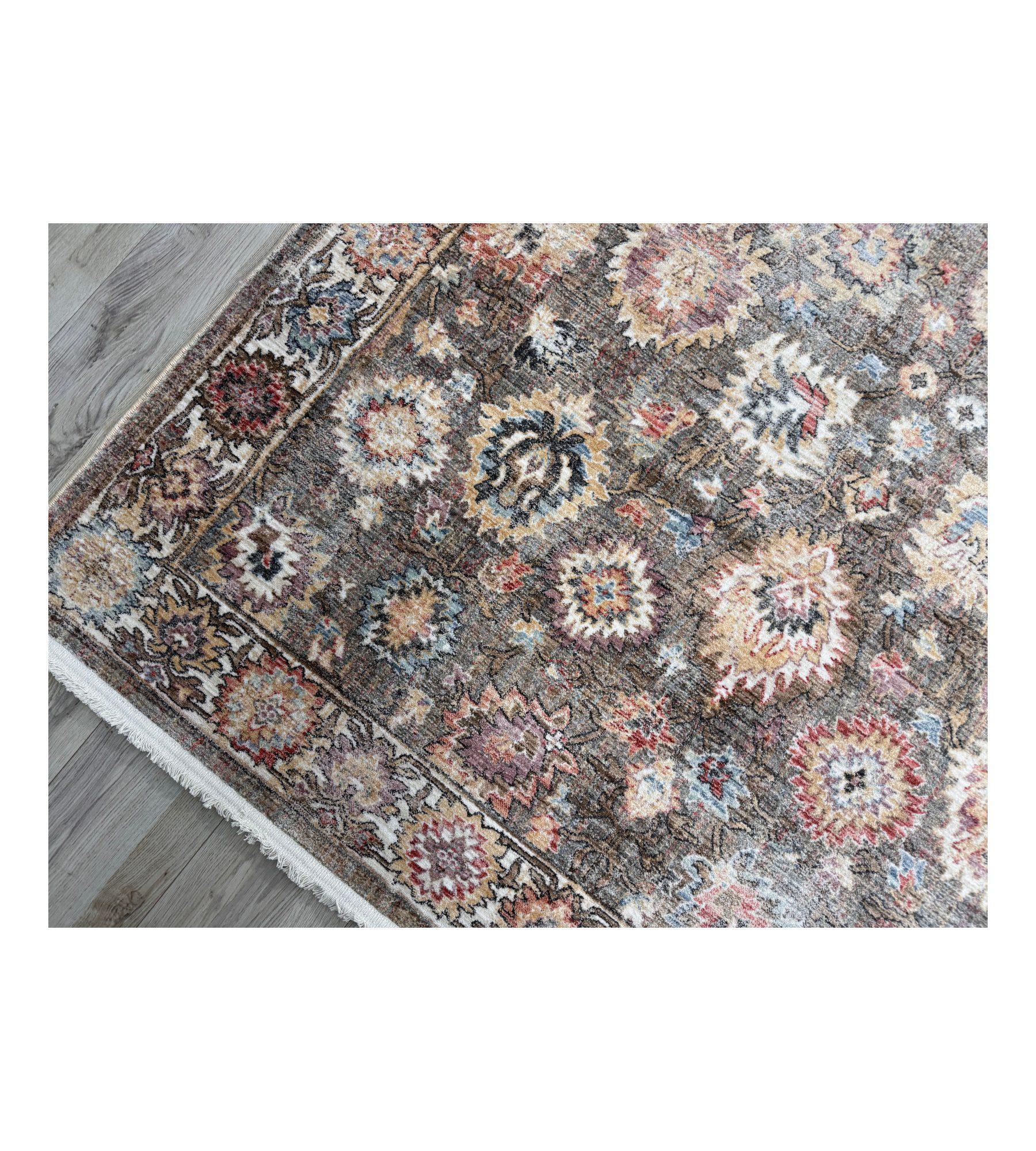 71% off on Vinci Classic Antique Rug | OneDayOnly