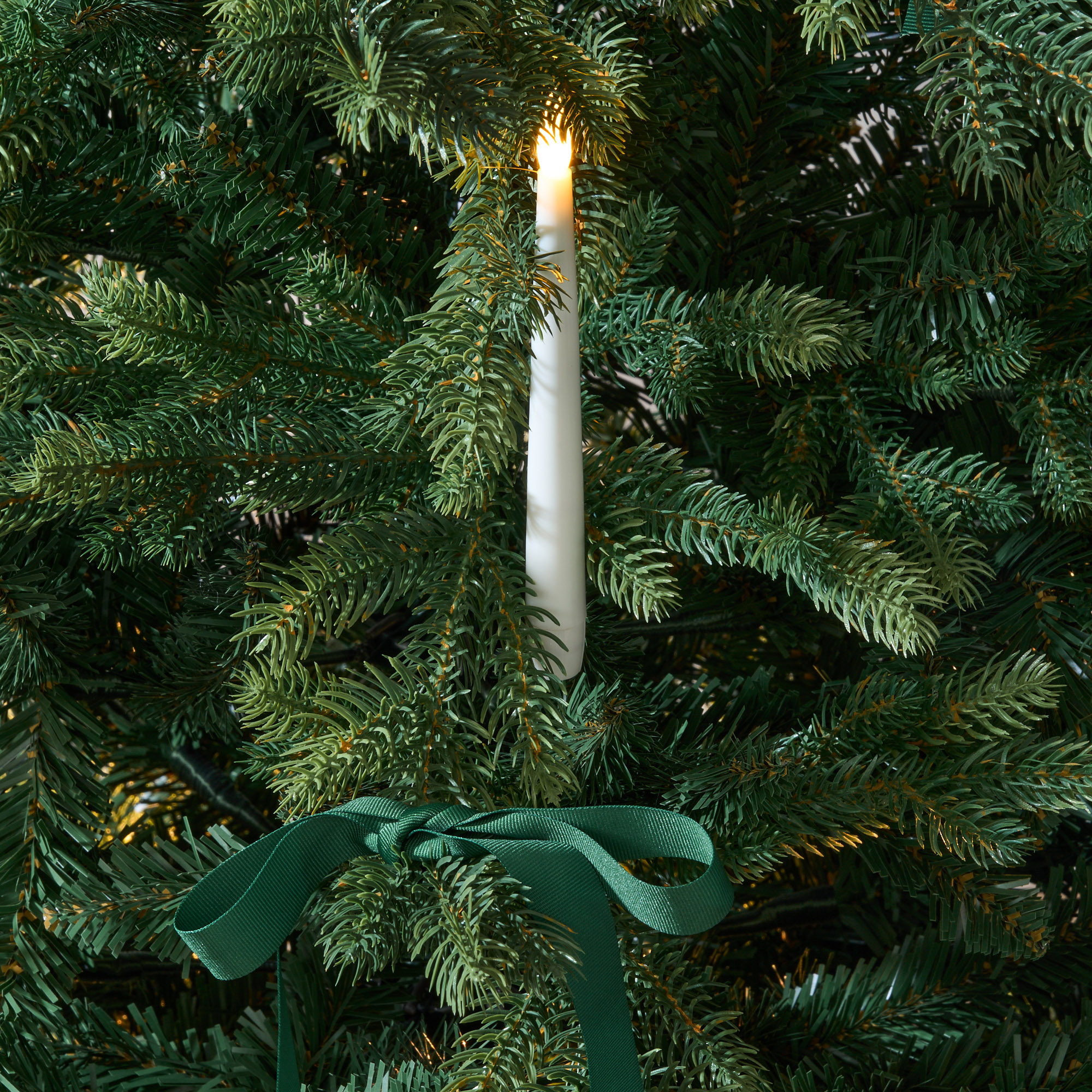 57% off on Luxe Spruce Christmas Tree | OneDayOnly