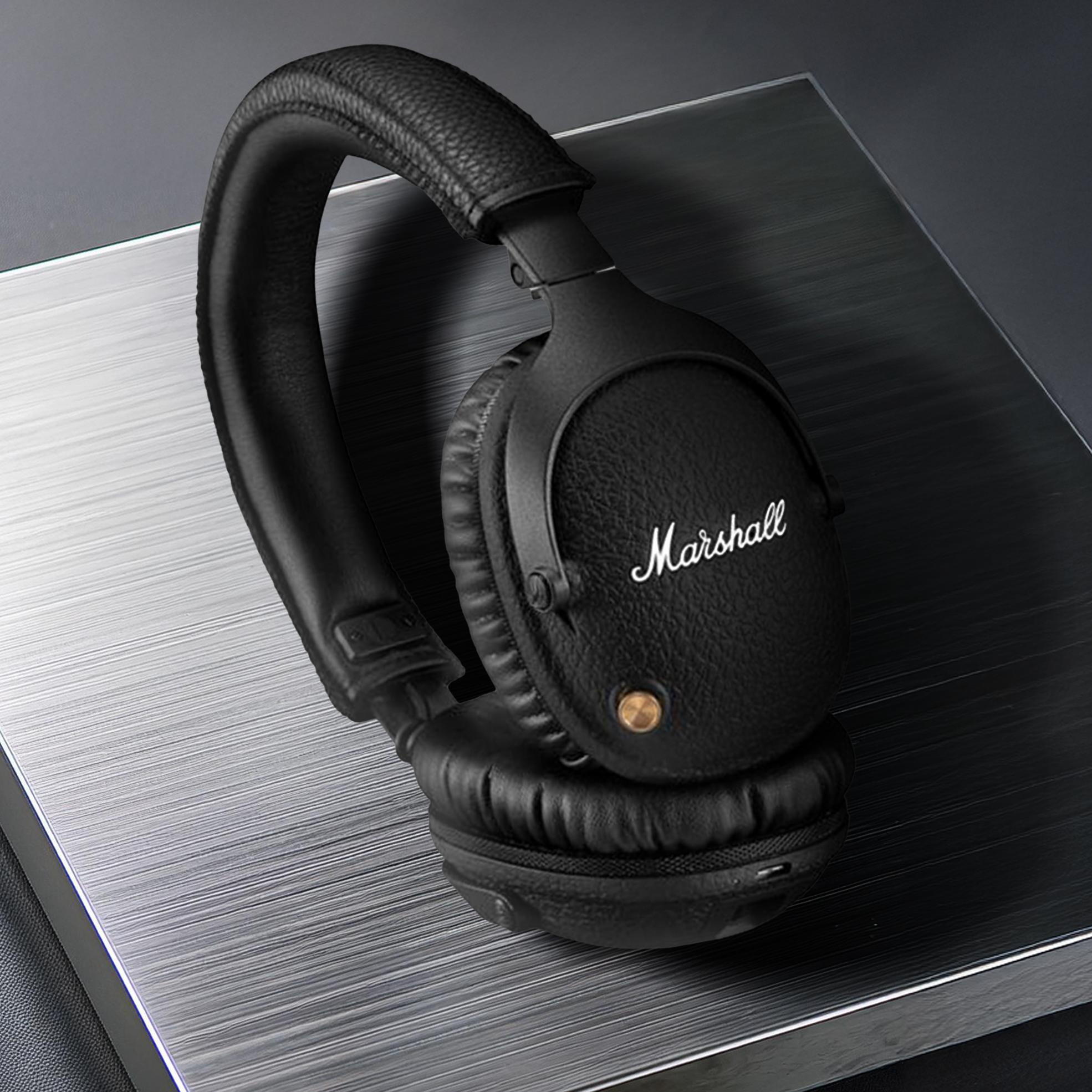 極美品！Marshall Monitor Headphones Marshall Monitor Headphones Black : Amazon.sg: Electronics