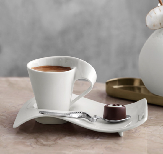 Spoon is not inlcuded