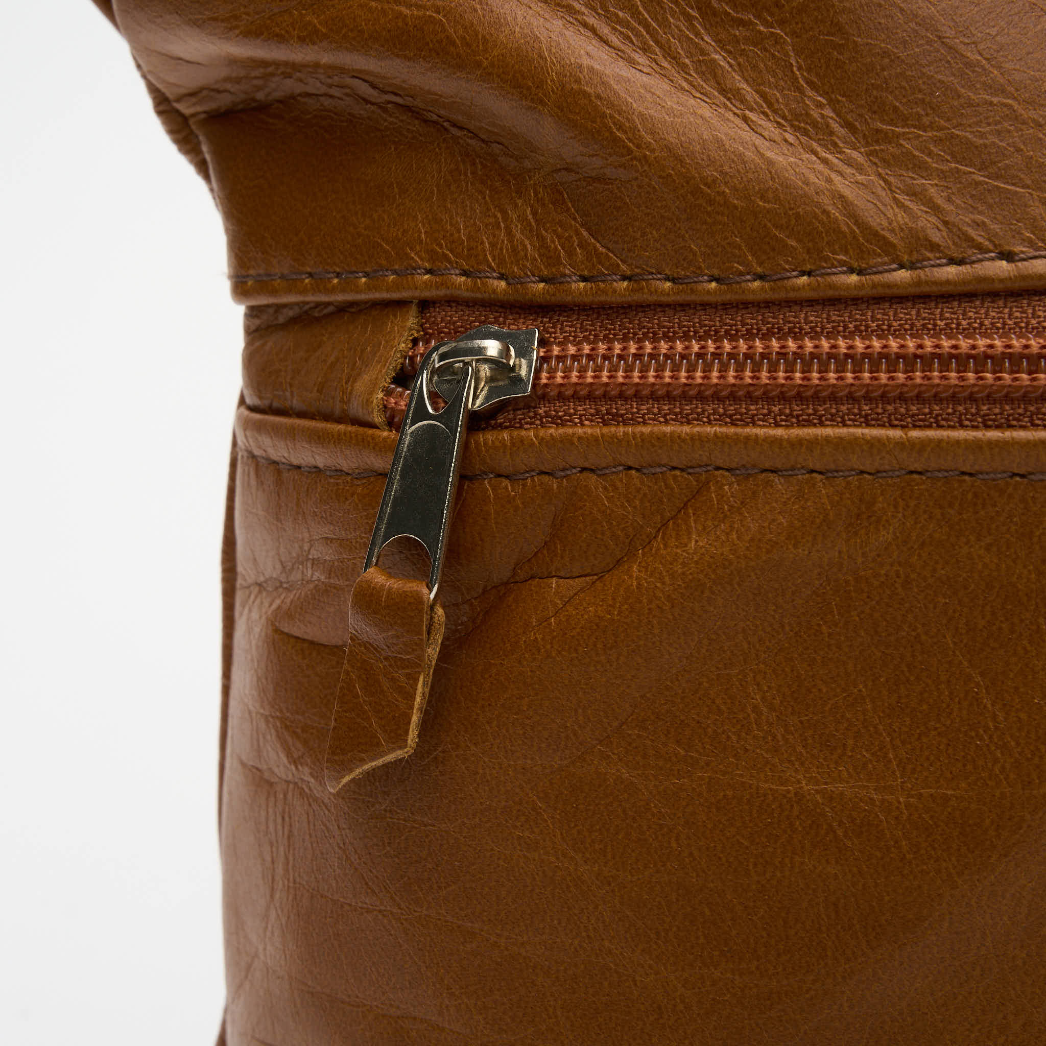 52% off on Zamada Leather Minimal Crossbody Bag | OneDayOnly