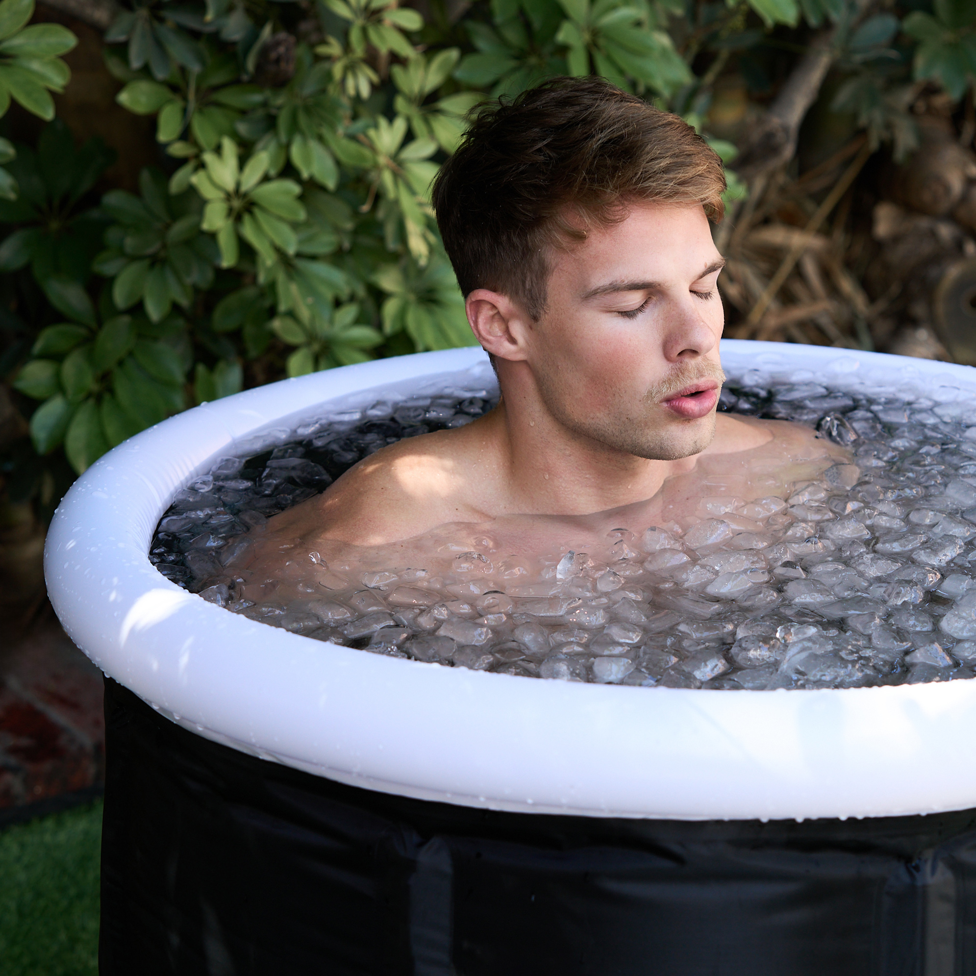 55% off on 340L Portable Therapeutic Ice Bath | OneDayOnly