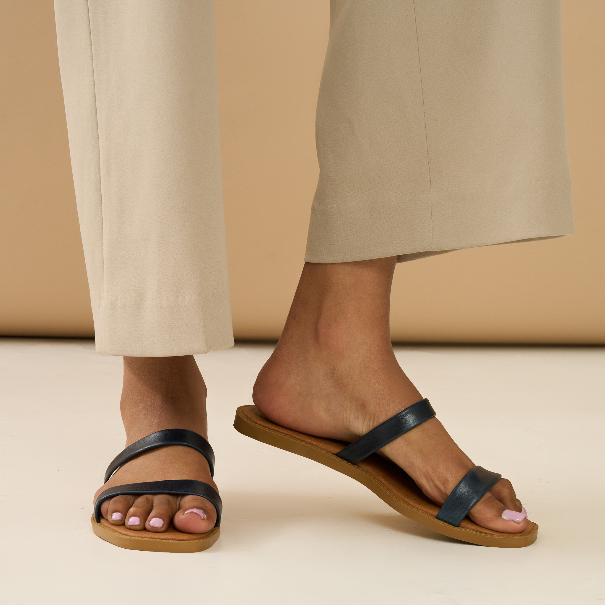 Ladies Genuine Leather Celeste Sandals