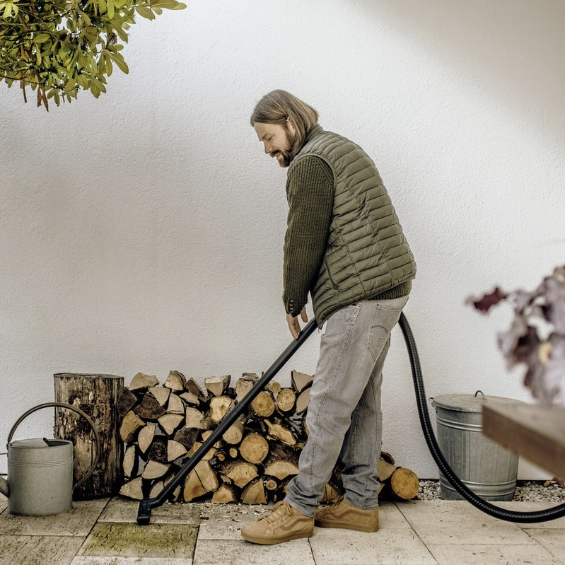 Wet and Dry Vacuum Cleaner