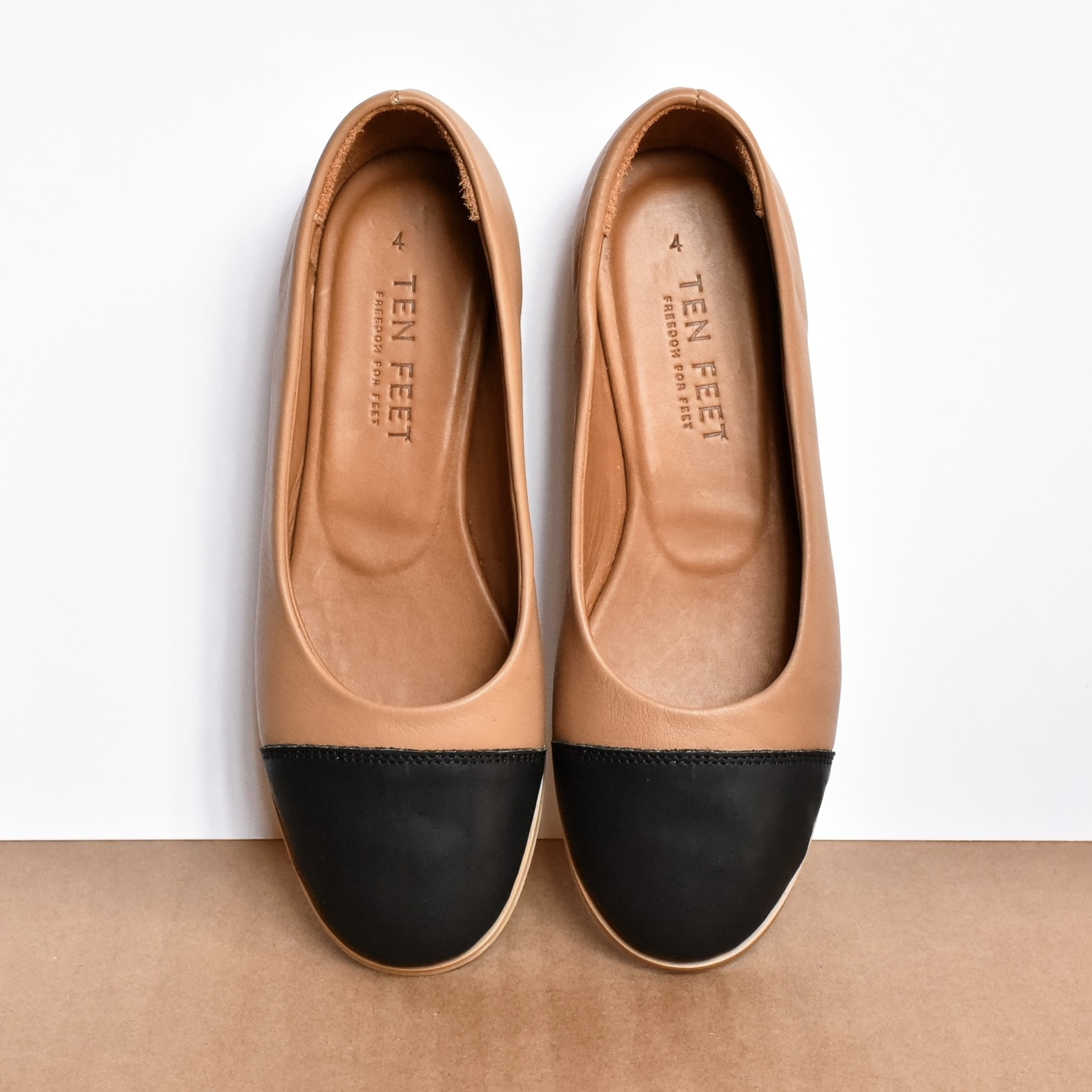 Ladies Genuine Black & Beige Leather Elle Pumps