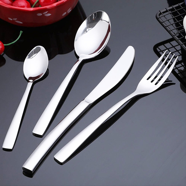 24-Piece St.Tropez Cutlery Set