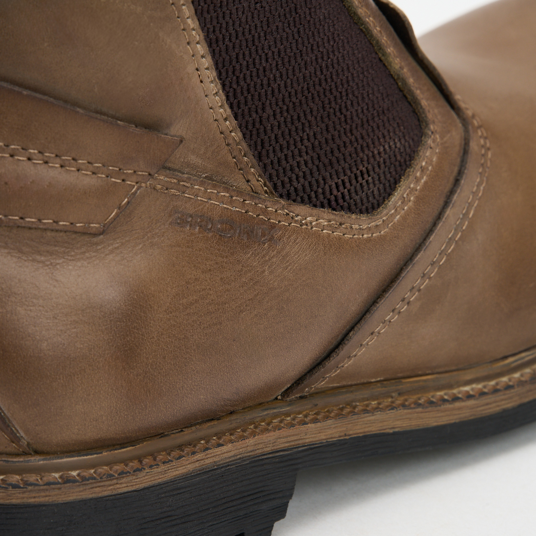 25% off on BRONX Men's Leather Packard Boots | OneDayOnly