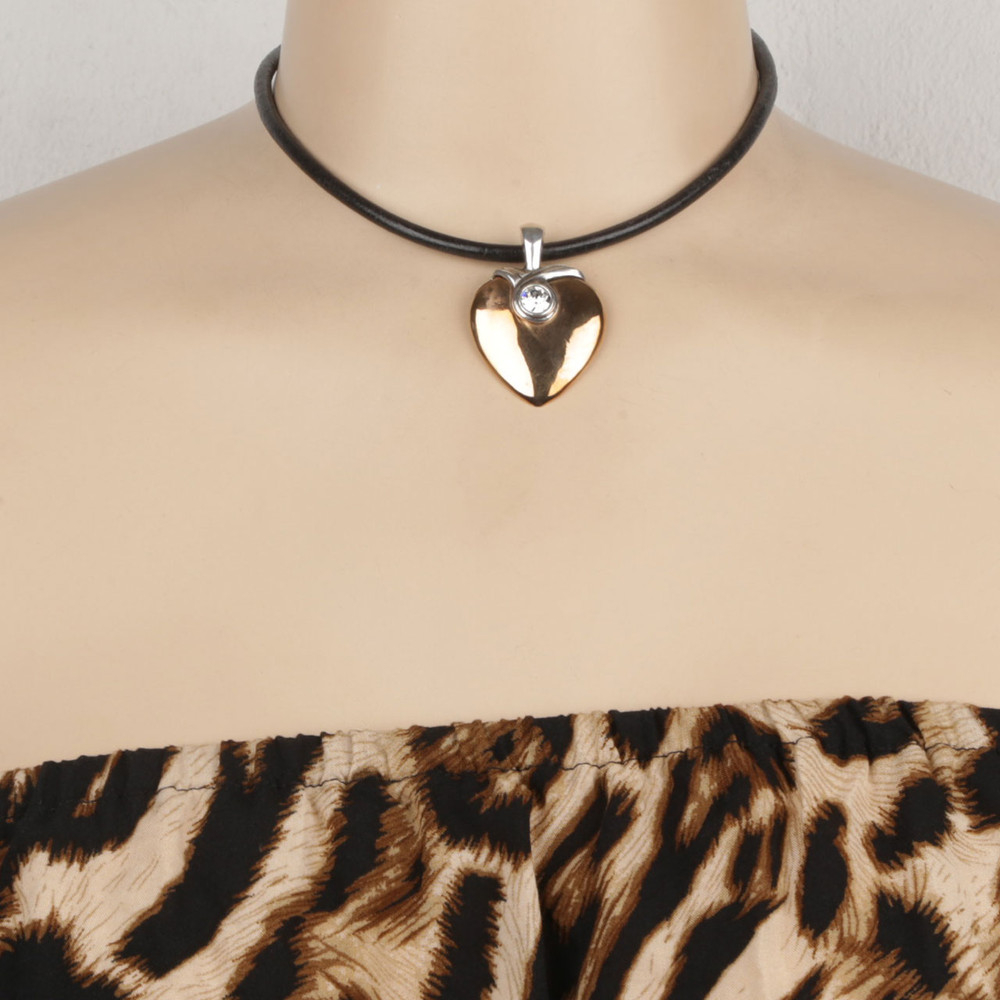 65% off on Miglio Elegant Leather Necklace | OneDayOnly