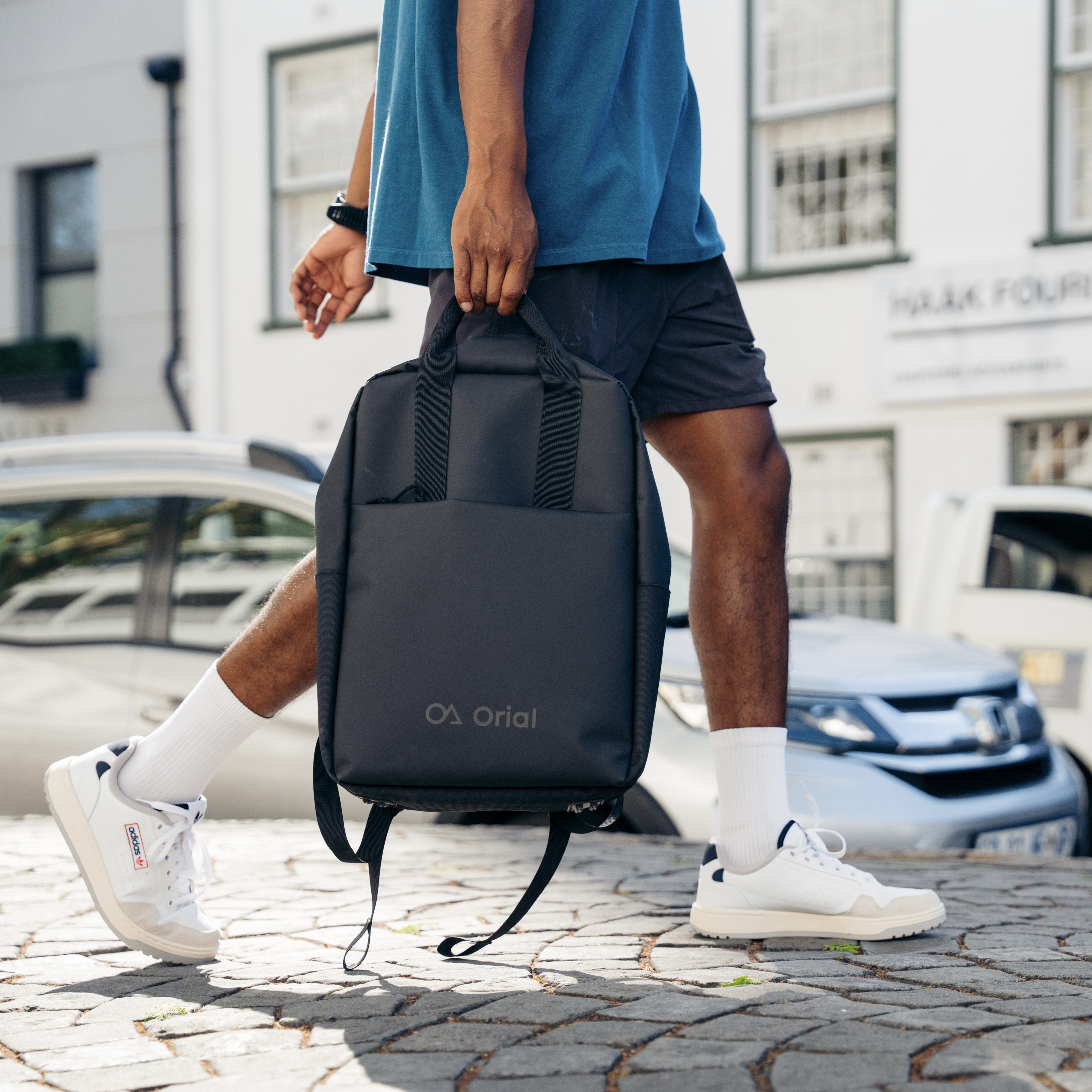 かばん 33% off on Orial Outdoor 17L Campus Backpack | OneDayOnly
