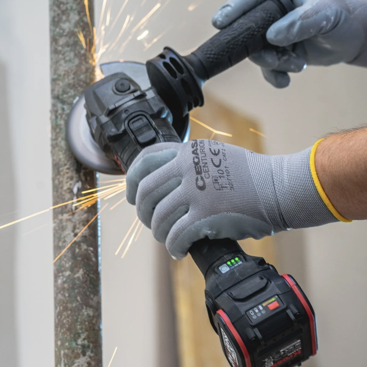 20V Cordless Angle Grinder and Battery Set