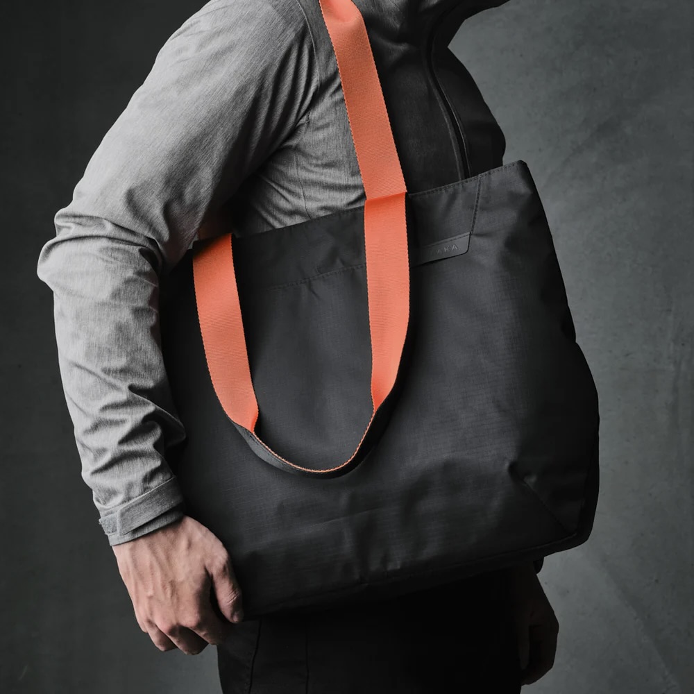 Medium Elements Tote