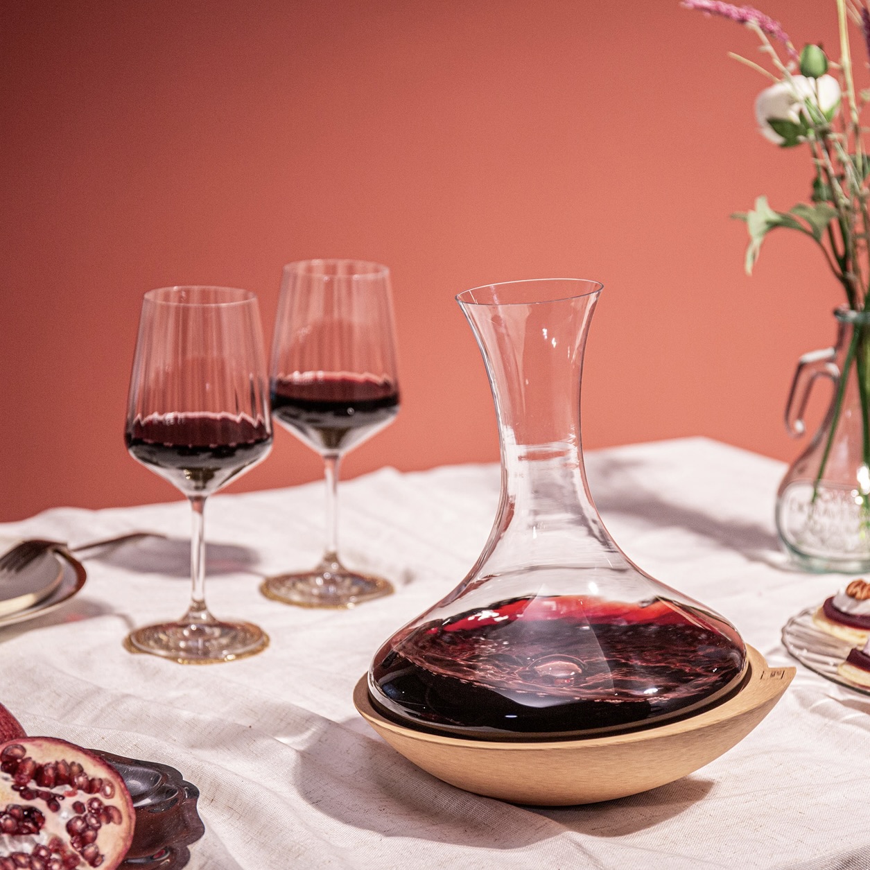 Test de la carafe à décantation en cristal Vacu Vin Swirling