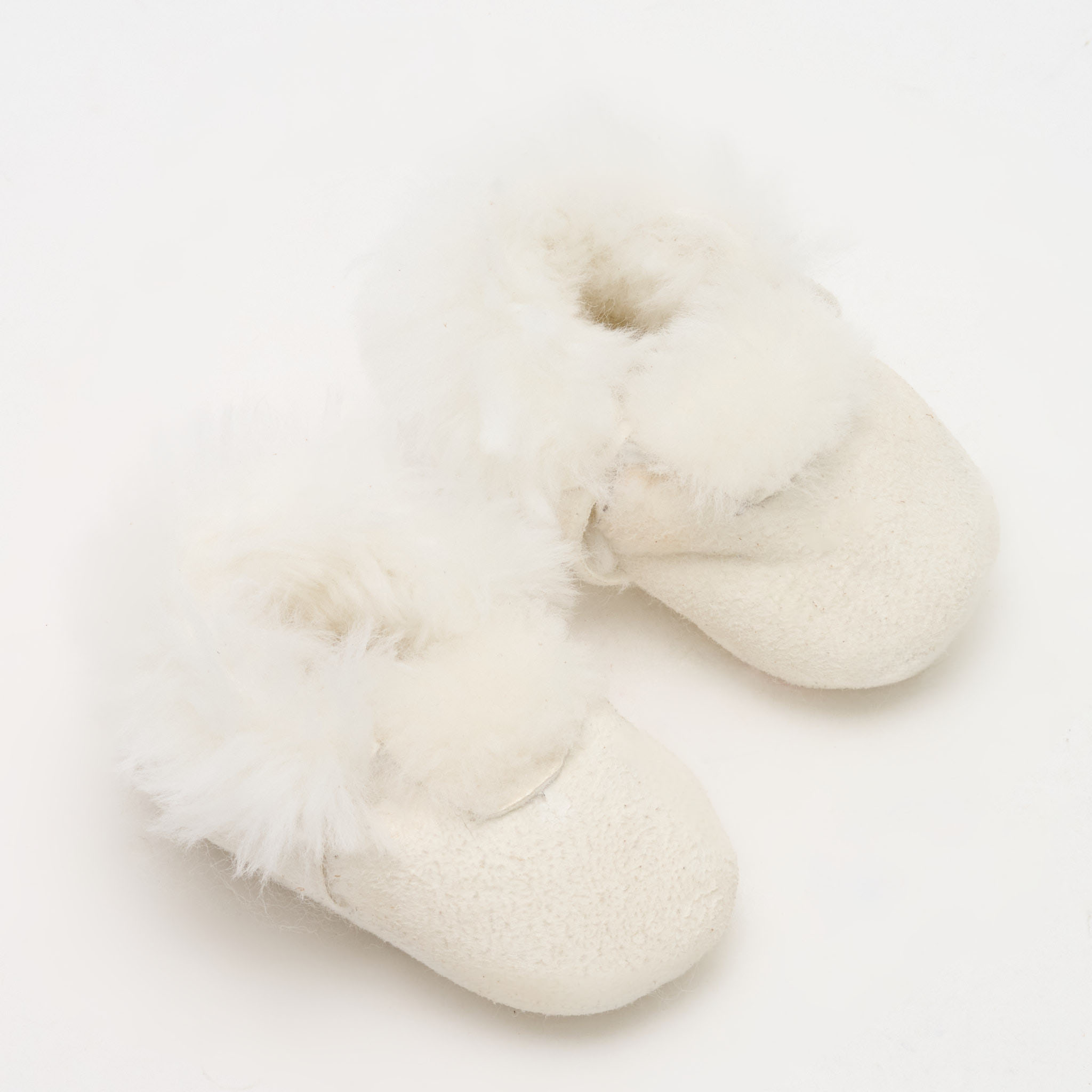 45% off on Baby Leather & Sheepskin Slippers | OneDayOnly