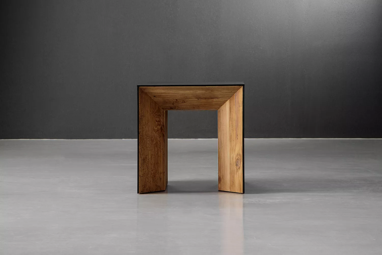 28% off on Cordoba Oak Wood Side Table | OneDayOnly
