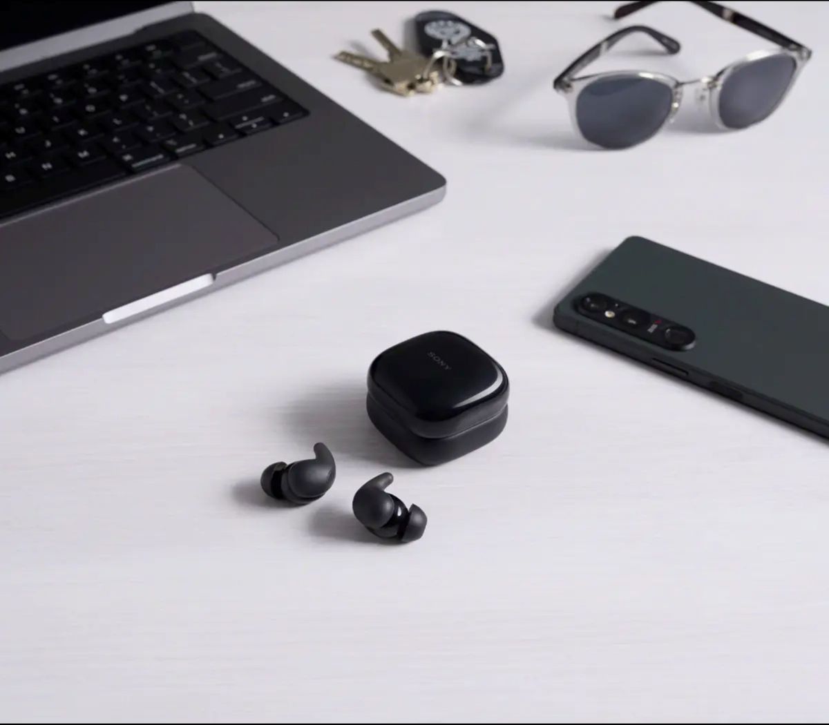 R400 off on Sony TW Noise Cancelling Earphones | OneDayOnly