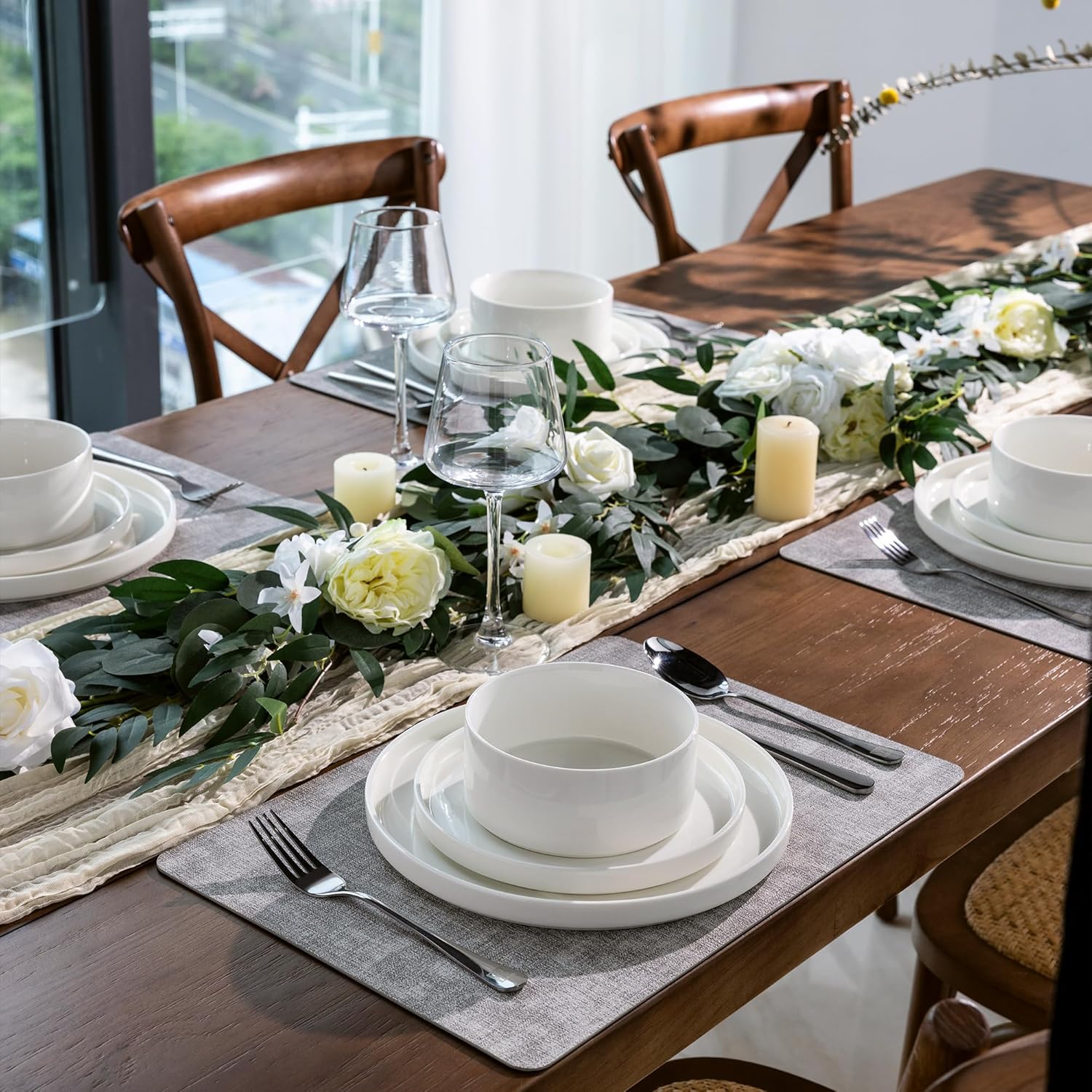 45% off on Novel 12-Piece Dinnerware Set | OneDayOnly