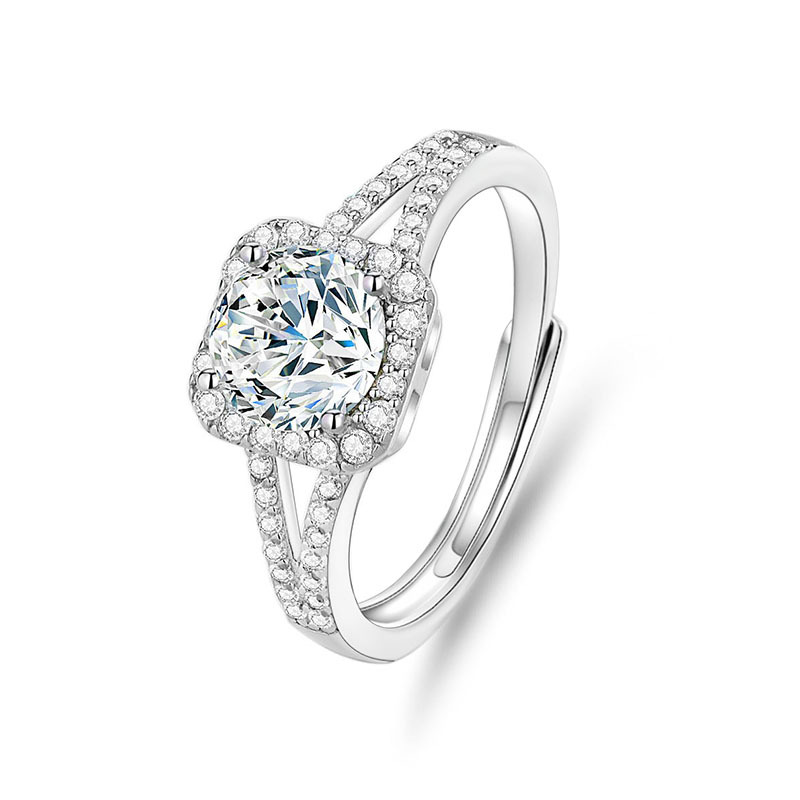925 Sterling Silver 1ct Moissanite Aveline Ring