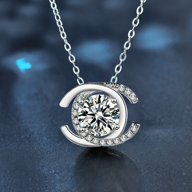 925 Sterling Silver 1.00ct Moissanite Cora Necklace