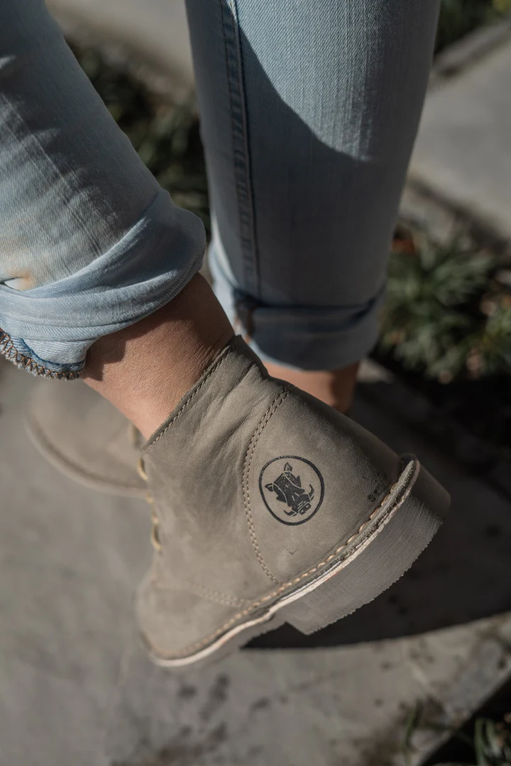 25% off on FATFRANK Ladies Grey Leather Boots | OneDayOnly