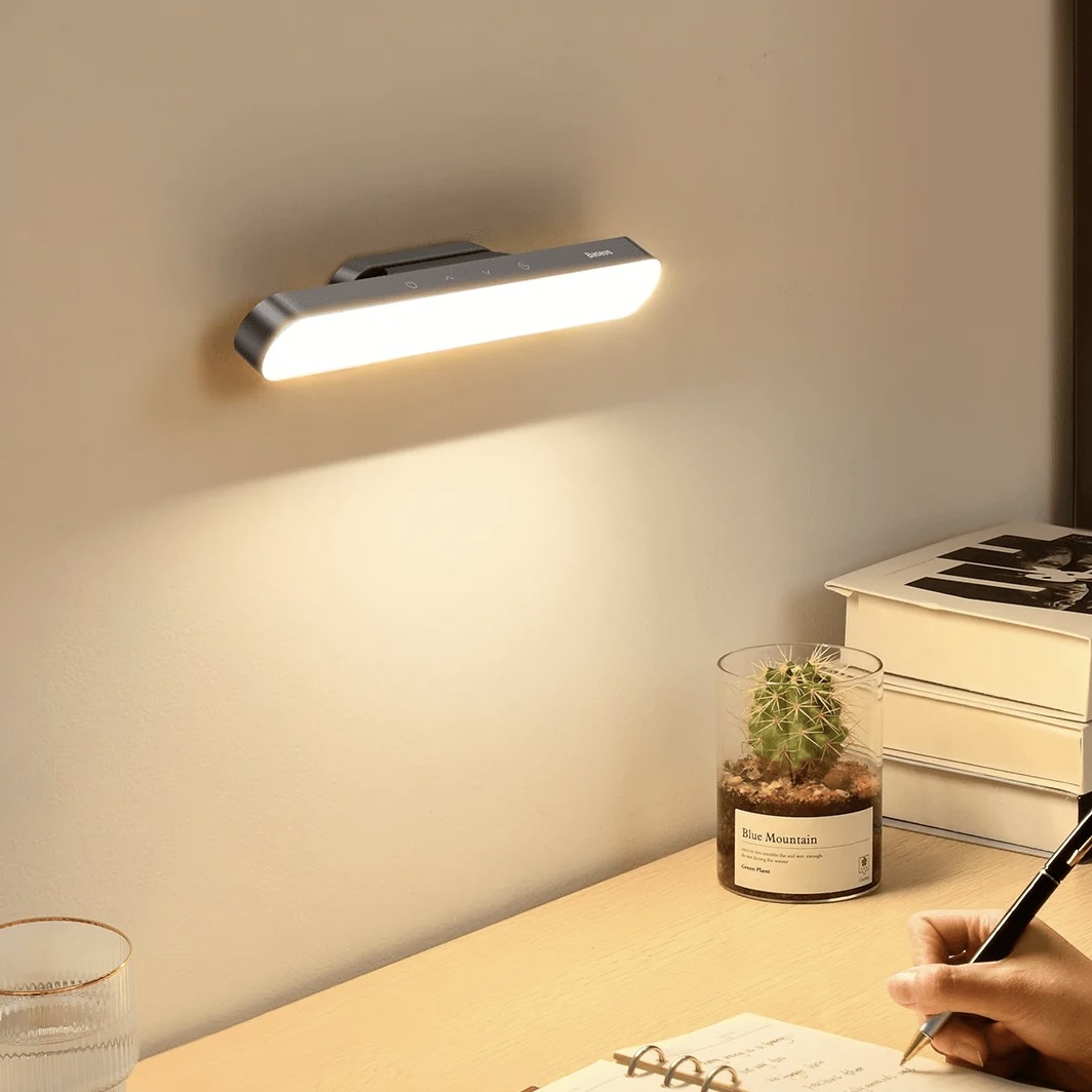 Magnetic Stepless Dimming Charging Desk Lamp