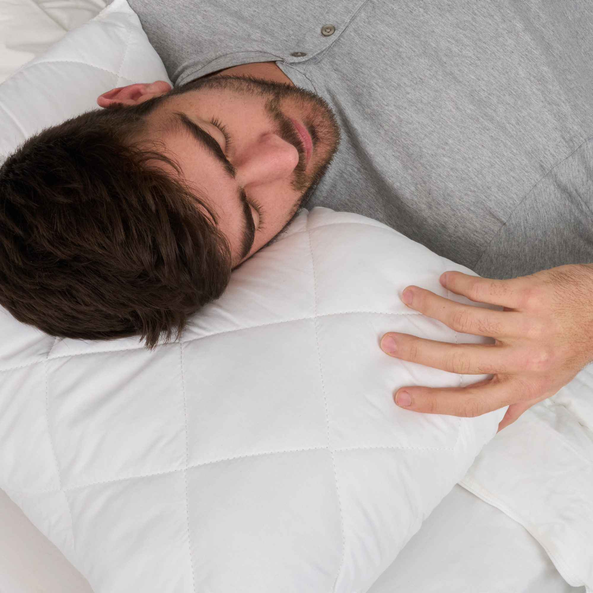 4x Chip Latex Pillows