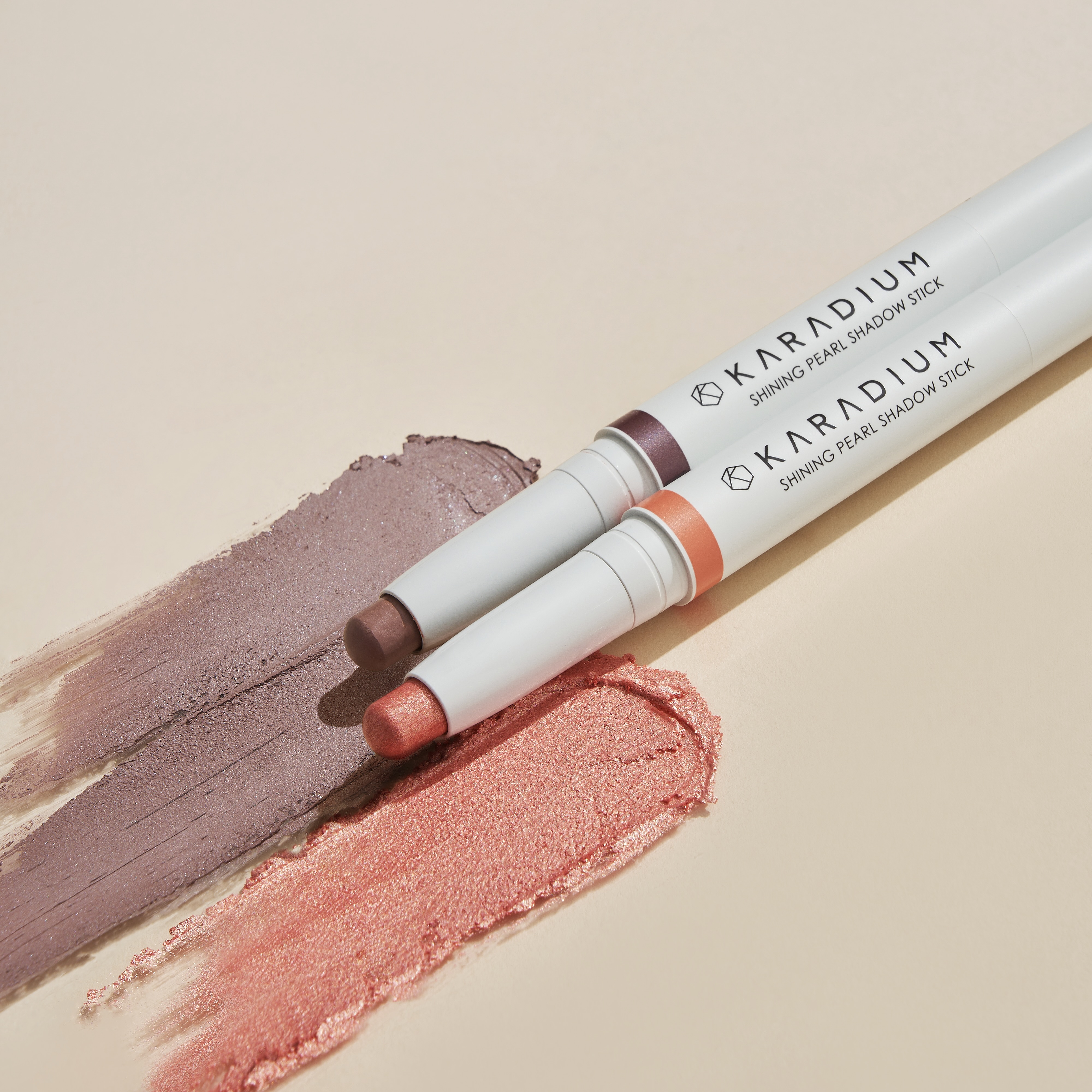 Shining Pearl Stick Eye Shadow