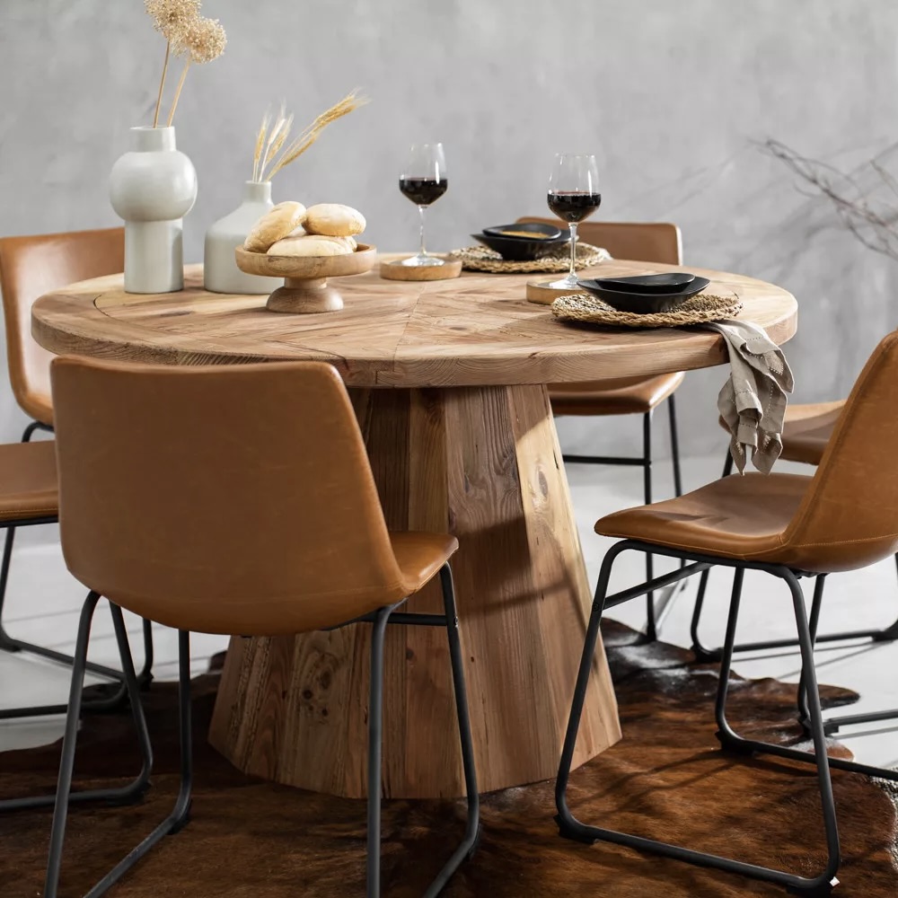 Gorm Harvey 6-Seater Dining Set — R17999 on OneDayOnly (was R23000)