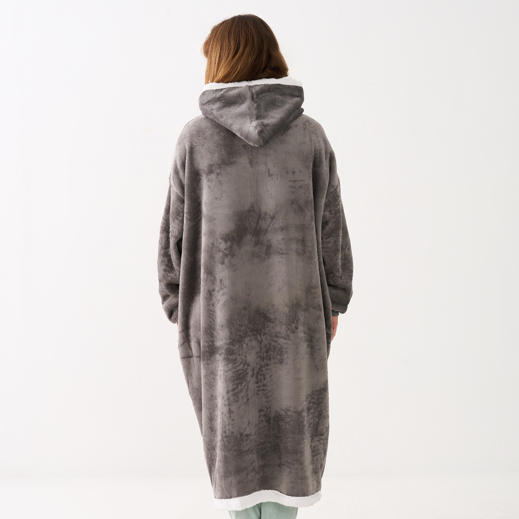 40% off on CuddleCo 2x Fluffy Plush Hoodies | OneDayOnly
