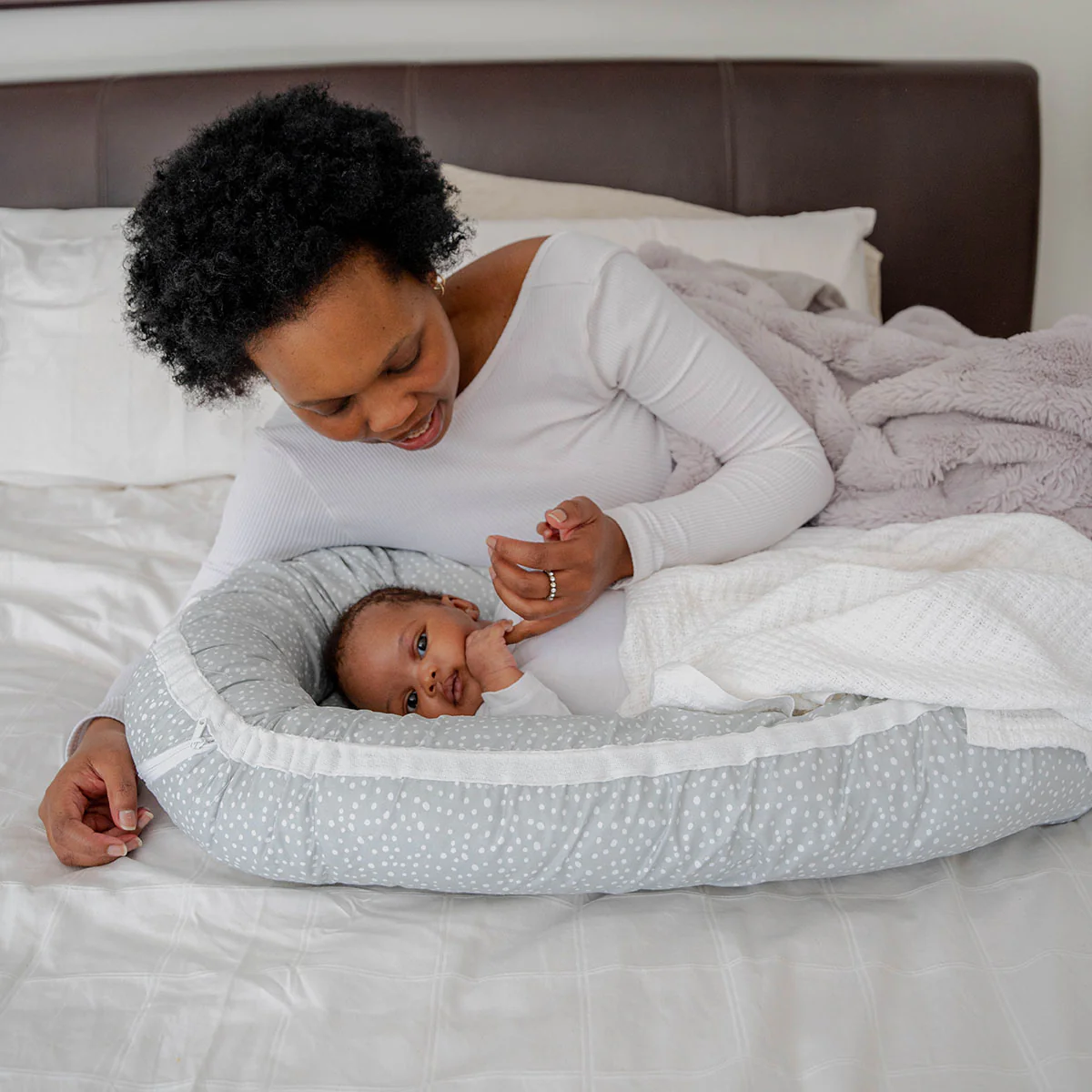 29% off on Snuggletime 5-Piece Newborn Bundle | OneDayOnly
