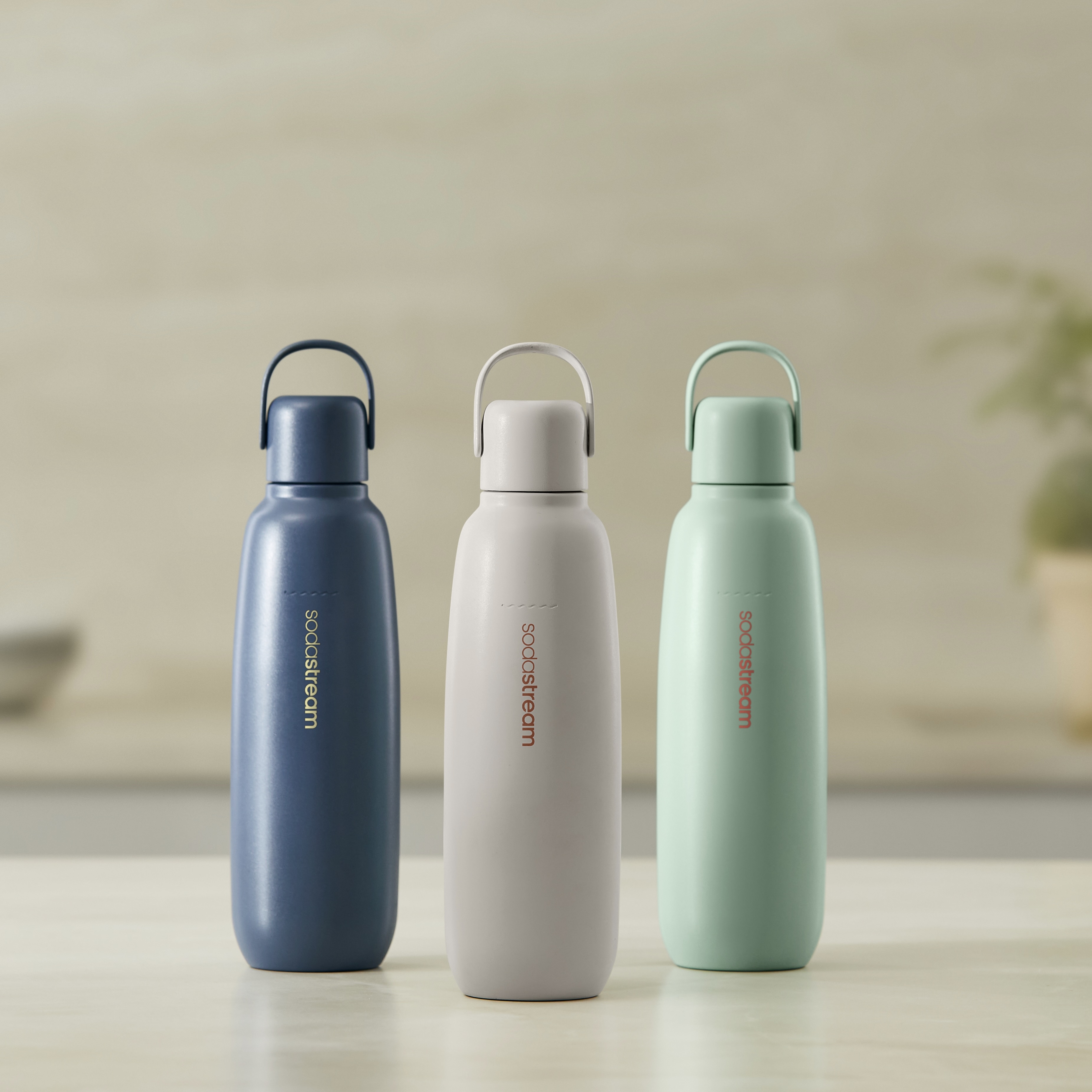 900ml Fizz and Go Bottle with Pepsi Syrup