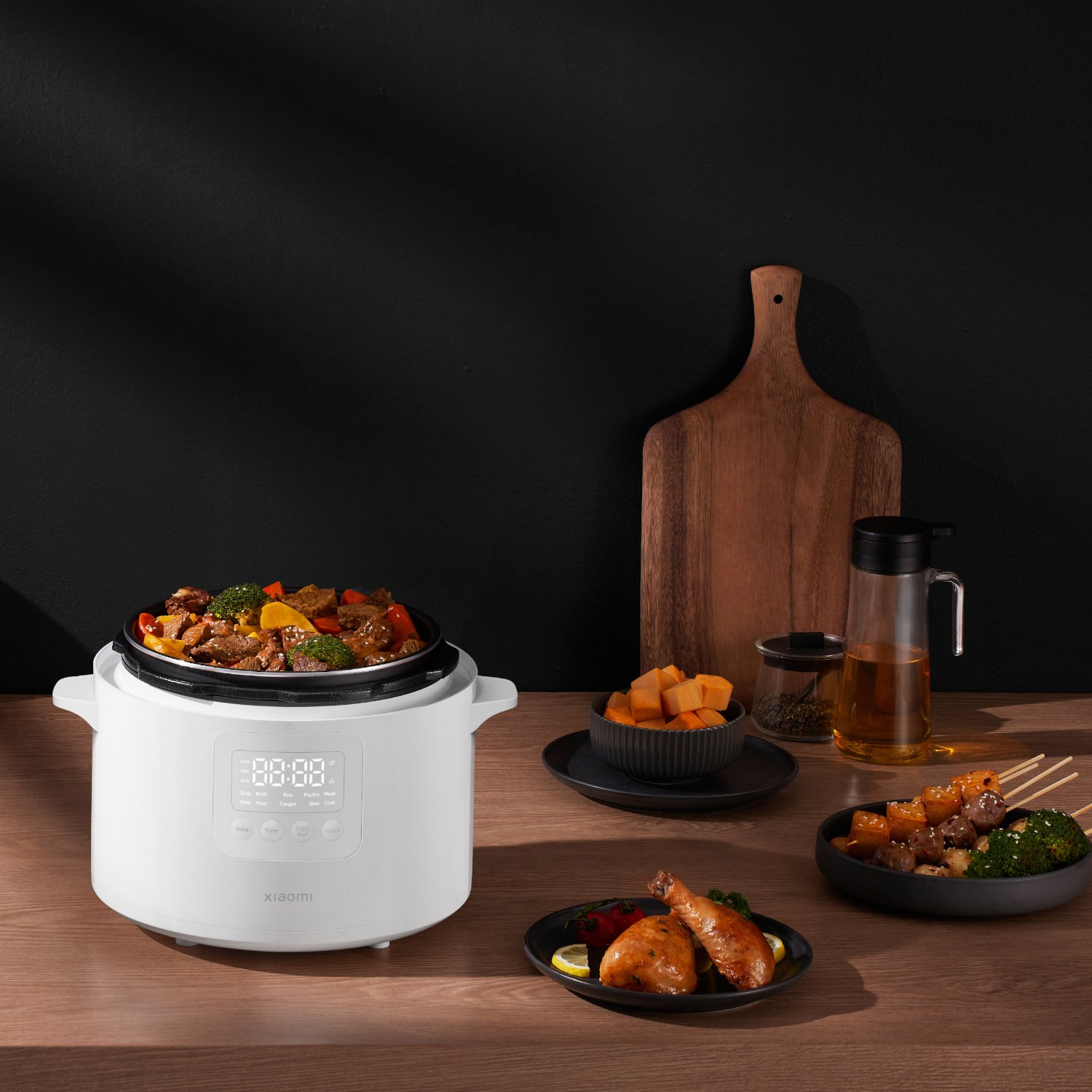 4.8L Electric Pressure Cooker (Model: BHR8845EU)