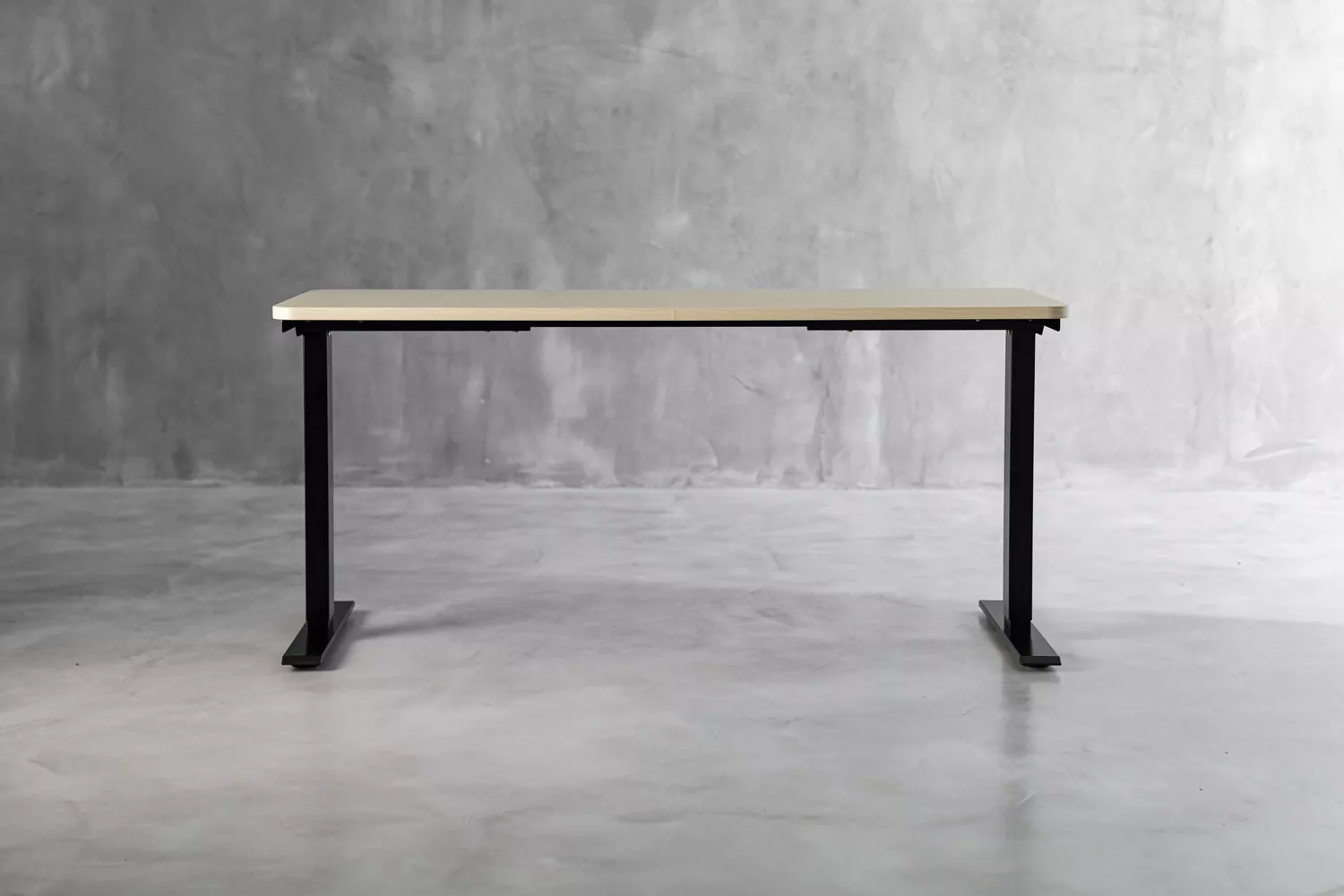 R500 off on Axon 1.6m Standing Desk | OneDayOnly
