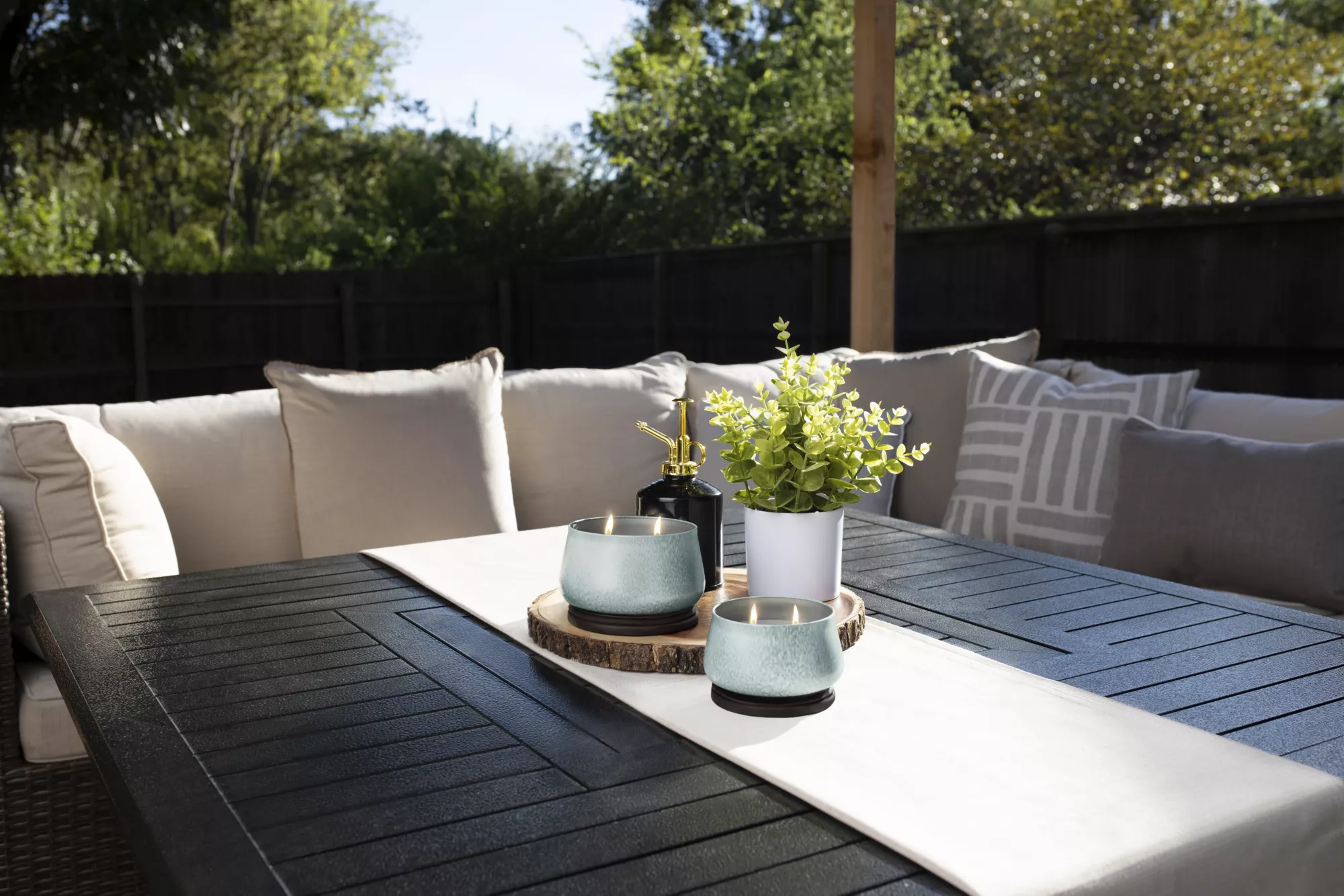 25% off on Outdoor Scented Candle | OneDayOnly