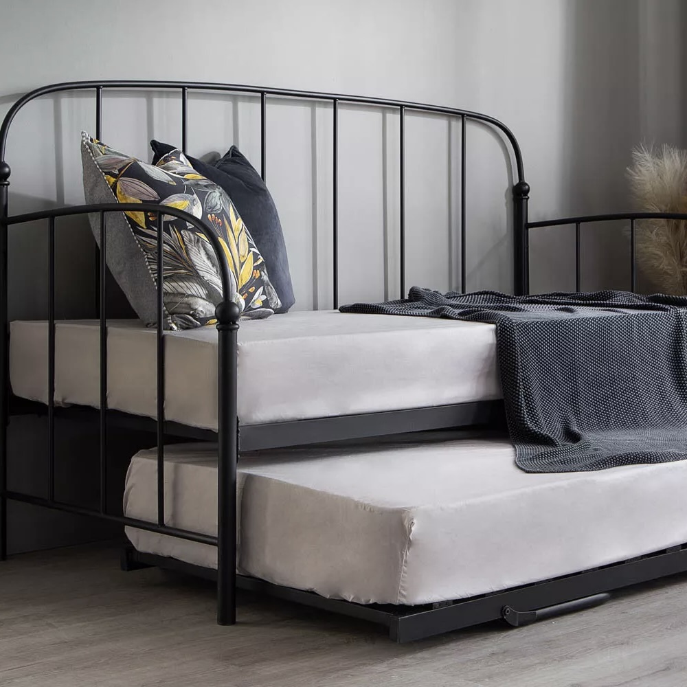 Classical Metal Day Bed with Trundle Bed