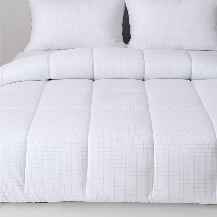 Black Yarn Fibre Duvet Inner