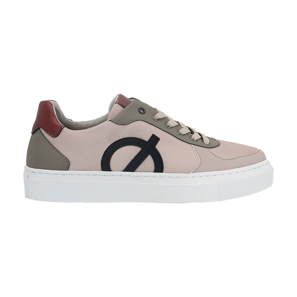 Unisex Classic Sneakers