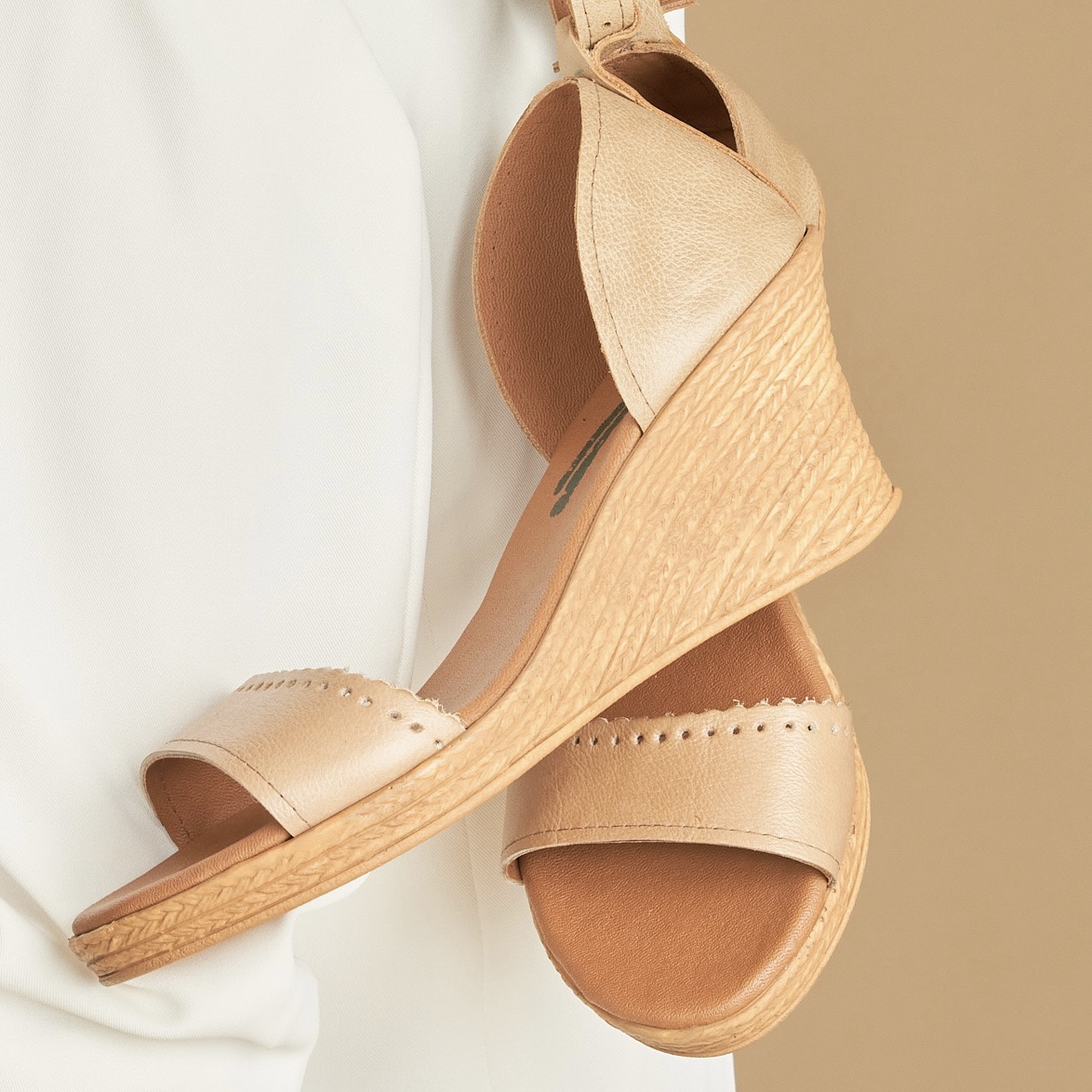 Ladies Genuine Leather Sienna Wedges