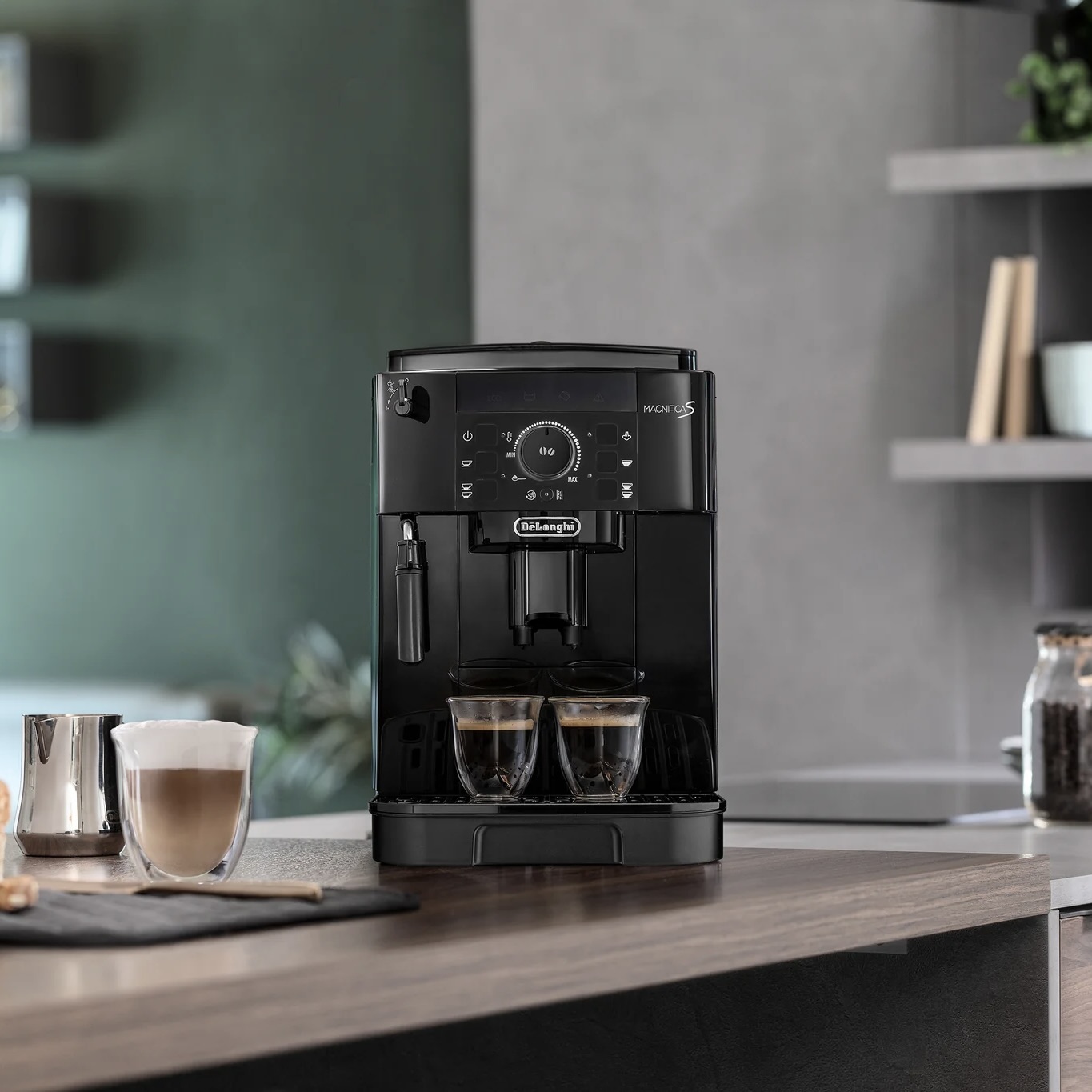 Magnifica S Bean to Cup Coffee Machine (Model: ECAM12.121.B)