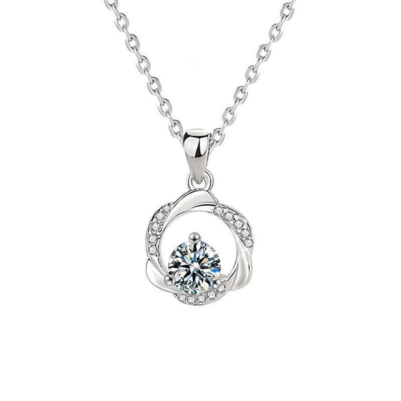 925 Sterling Silver 1.0ct Moissanite The Reverie Necklace