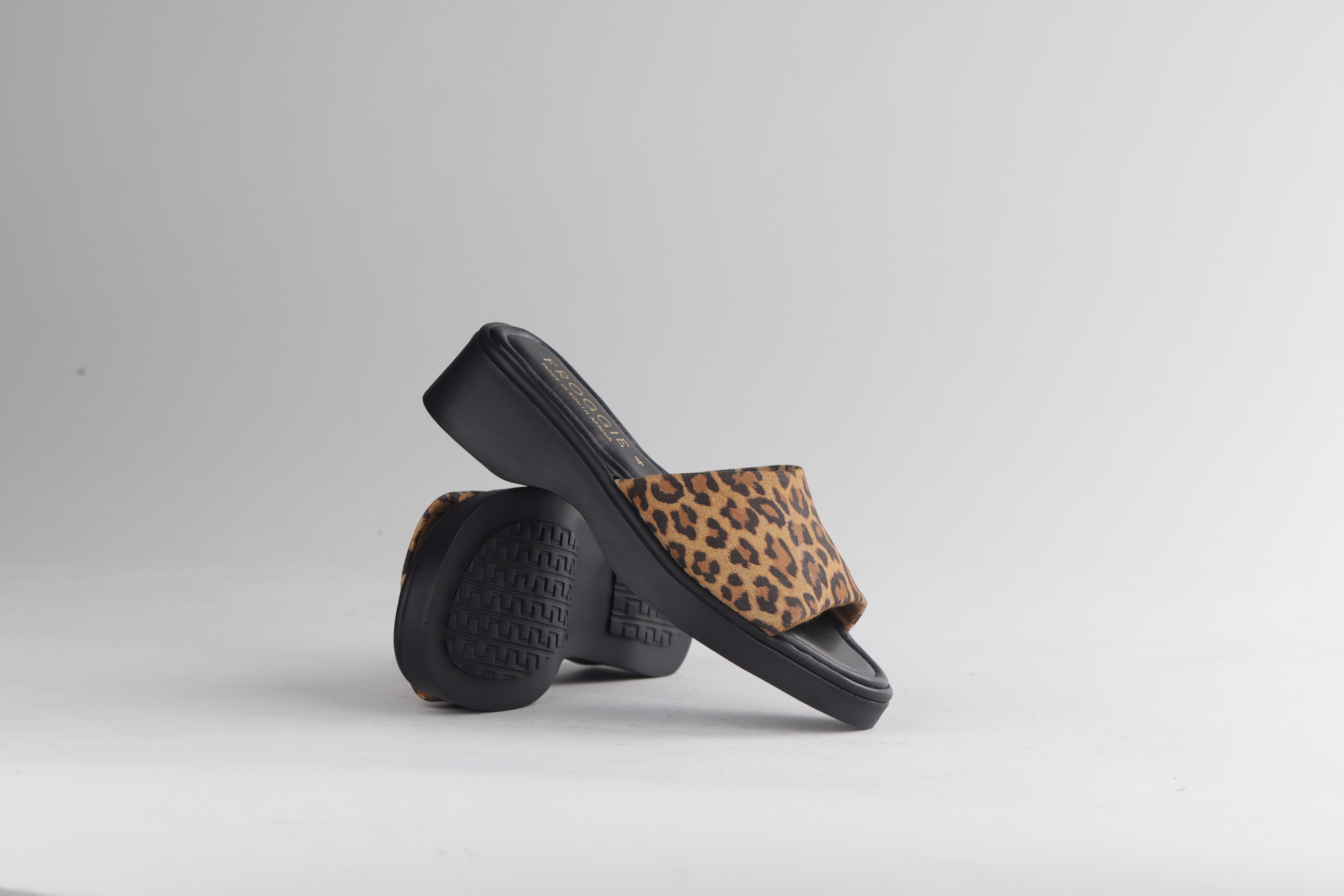 Ladies Genuine Leather Block Mule Sandals