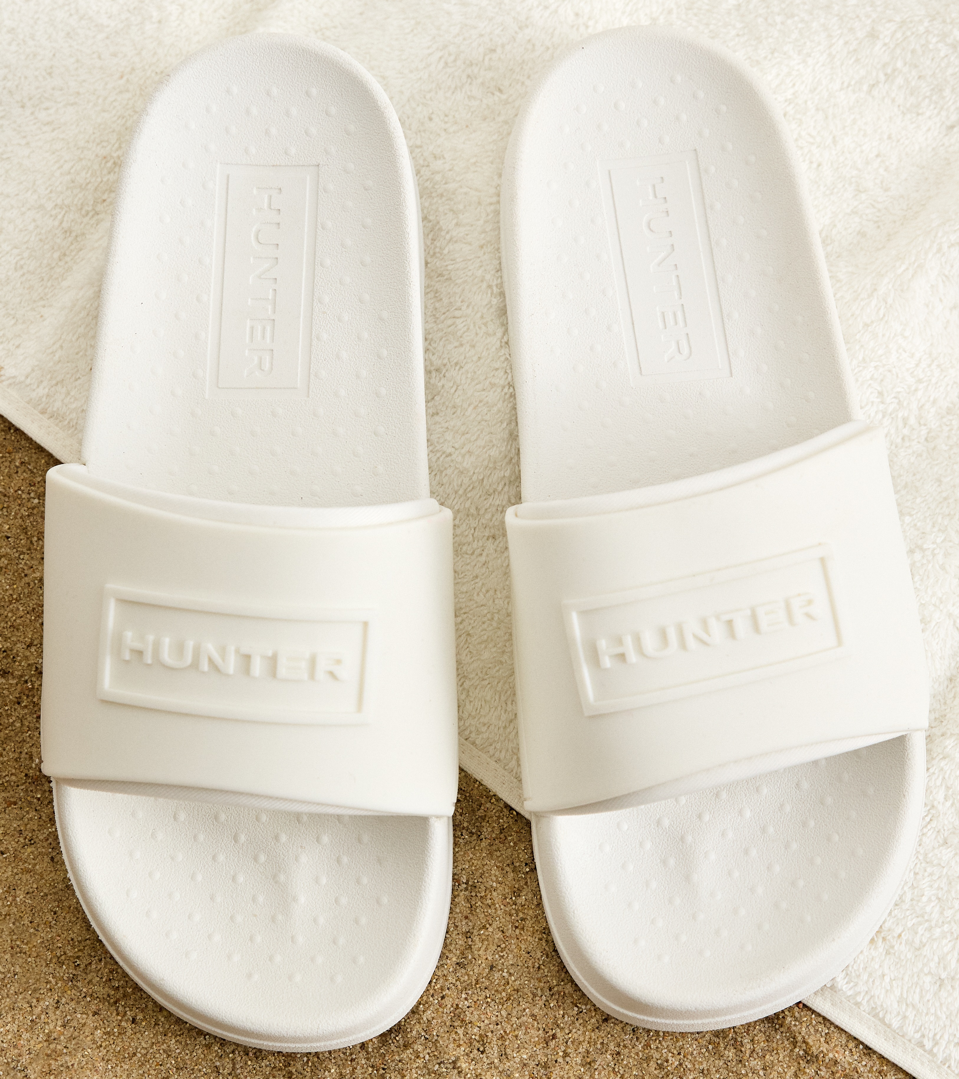 Core Embossed Silicone Slider Pink Light